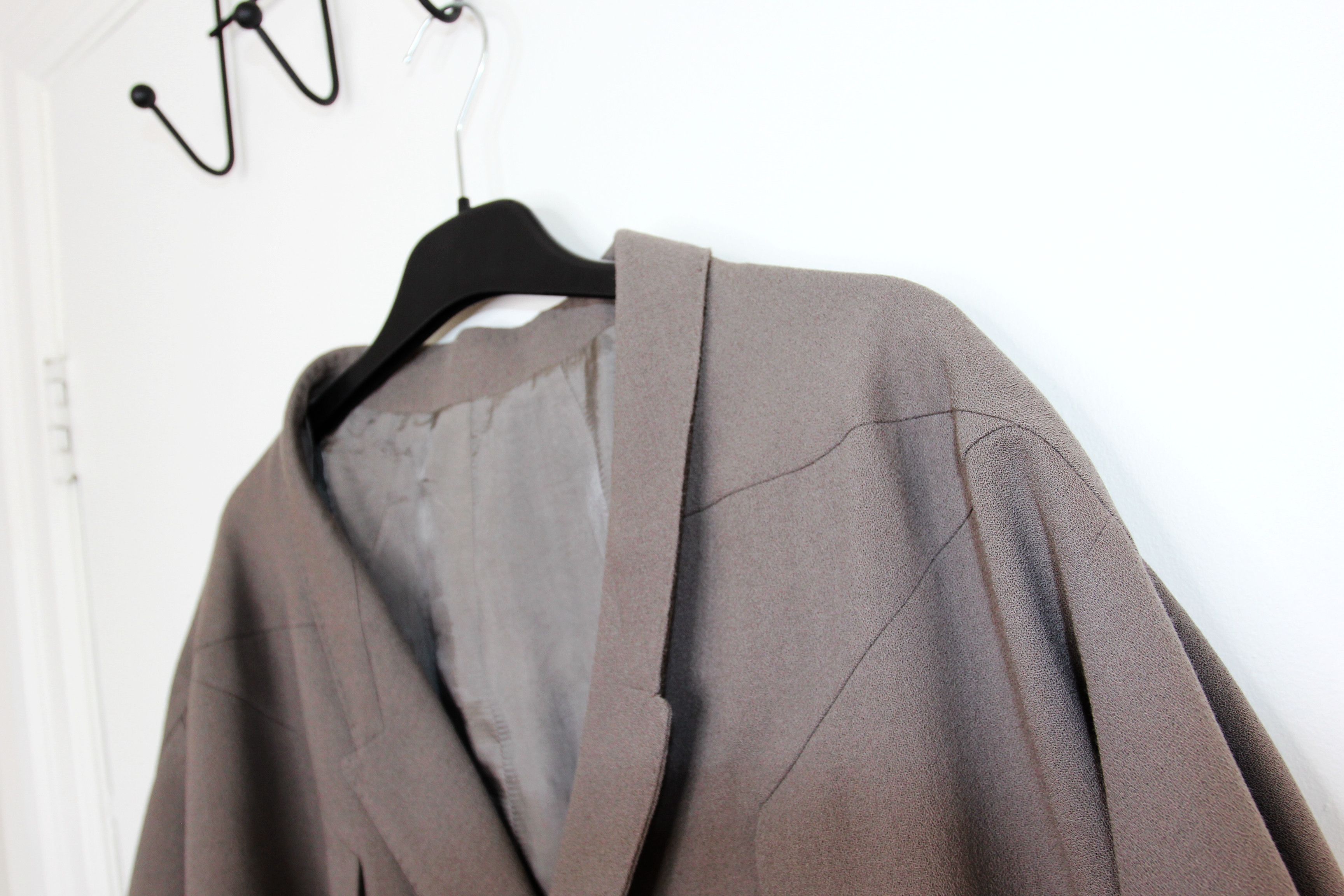 Rick Owens BNWT SS25 RICK OWENS "HOLLYWOOD" ARROWHEAD JMF COAT 44 Size US S / EU 44-46 / 1 - 4 Thumbnail