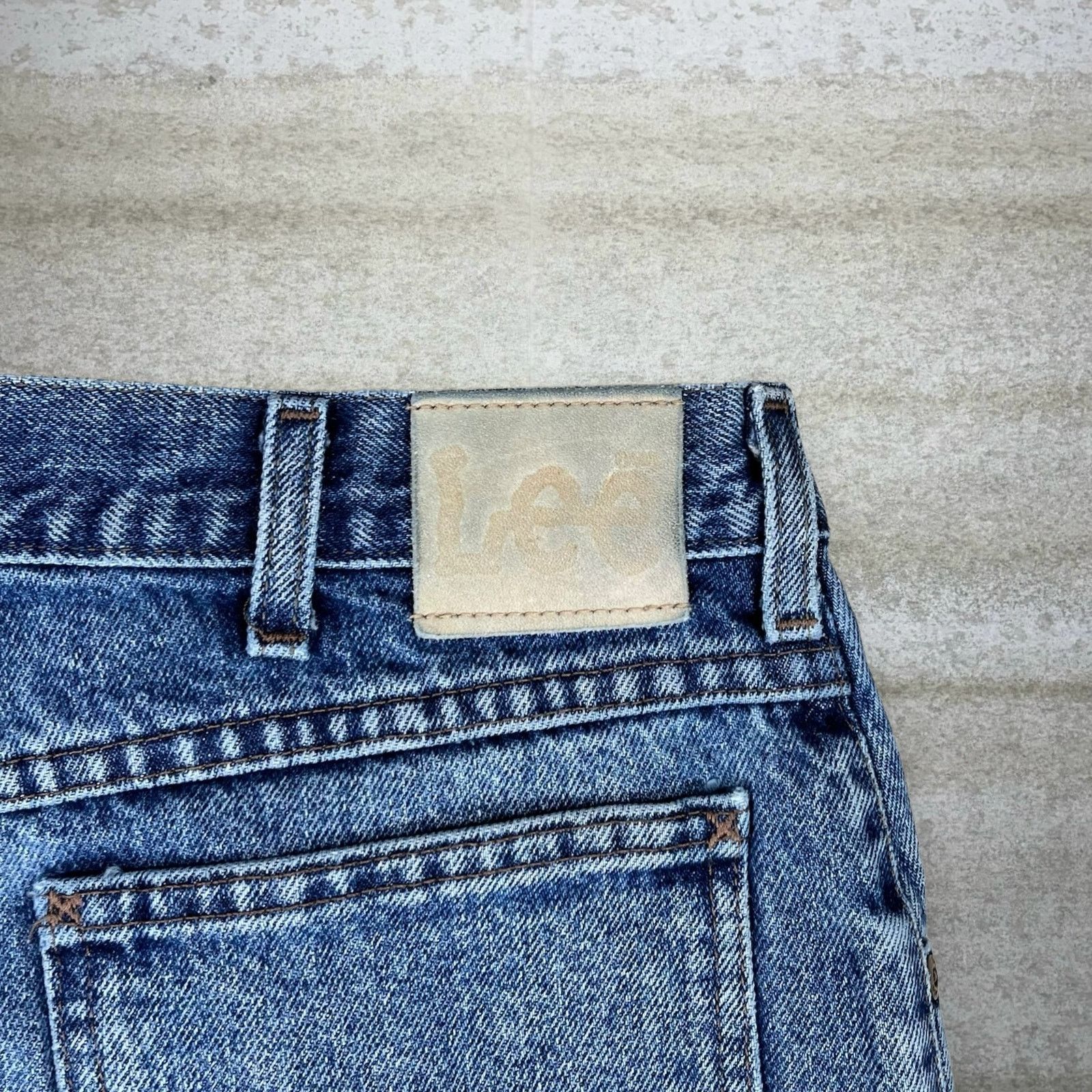 Lee Vintage 90s Lee MR Jeans 36x34 Baggy Wide Leg Medium Wash Size US 36 / EU 52 - 4 Thumbnail
