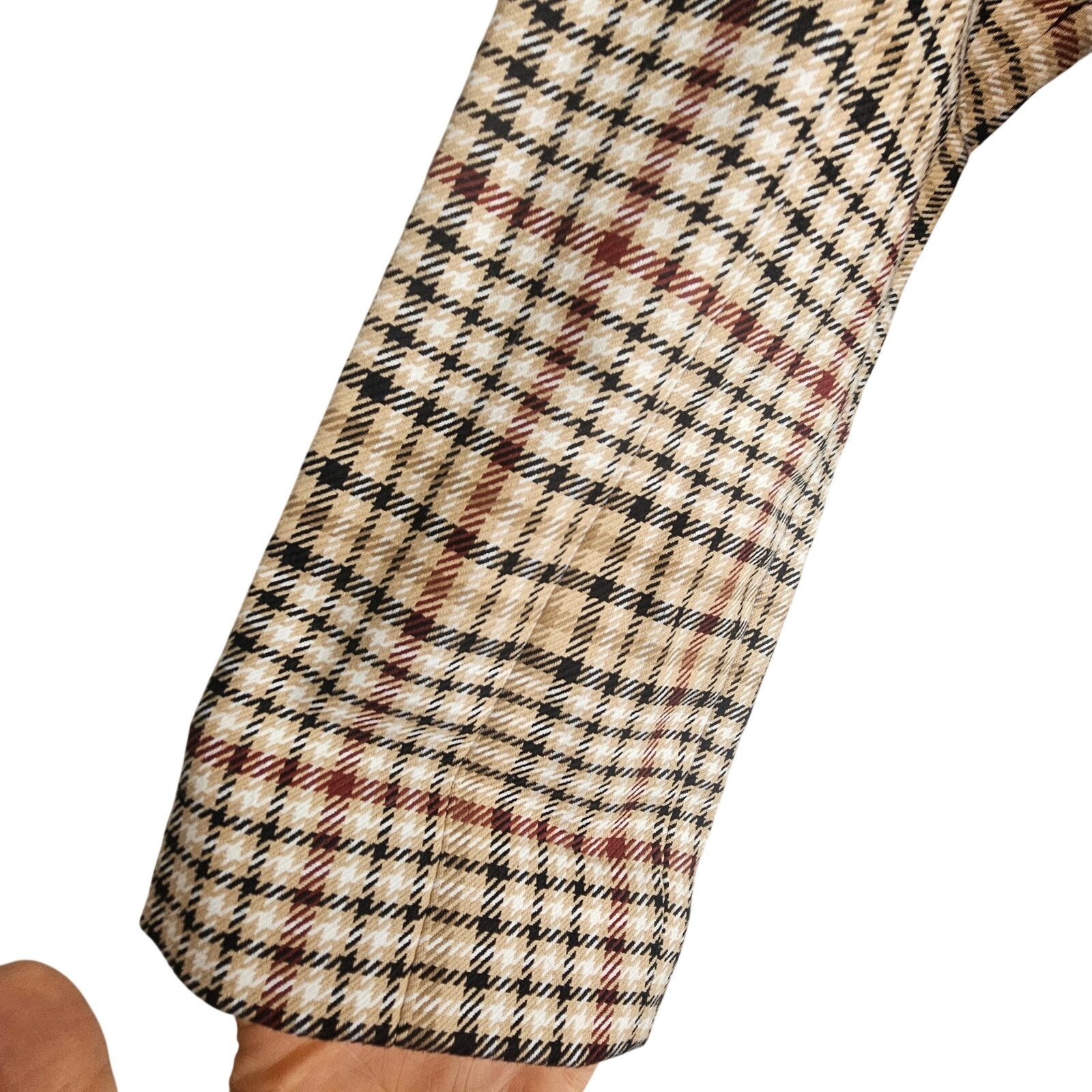 Express Express Womens Plaid Boxy Snap Front Cropped Jacket Size L Size L / US 10 / IT 46 - 4 Thumbnail