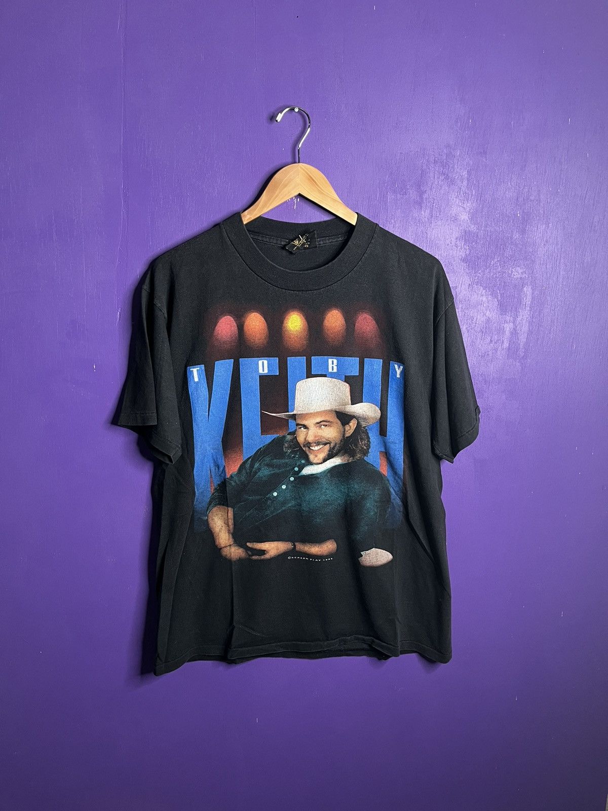 Band Tees × Vintage Vintage 1995 Toby Keith quit drinkin tour tee Size US L / EU 52-54 / 3 - 1 Thumbnail