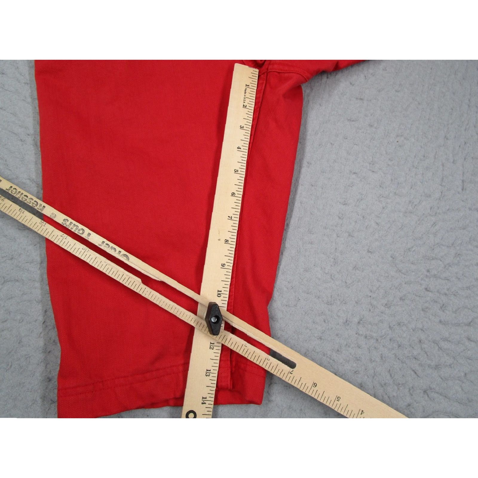 Peak Performance Peak Performance Mens Shorts 5-Pocket Red Denim Barrow P Button Fly 34 Casual Chino Pocket Polo Shirt Style 90s Vintage Mens? Size US 34 / EU 50 - 6 Thumbnail