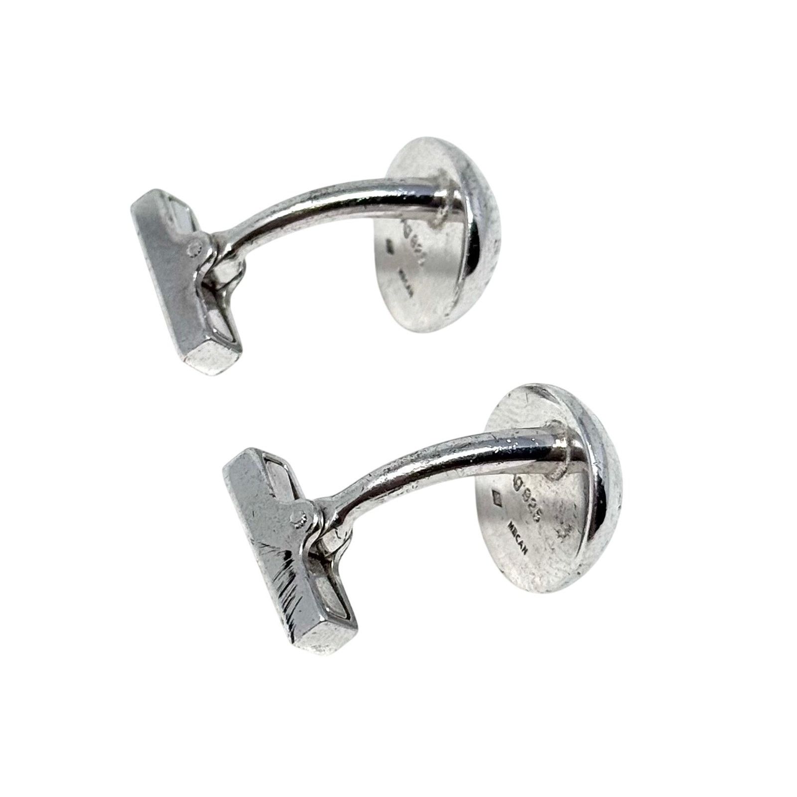 Louis Vuitton Louis Vuitton Logo Cufflinks Size ONE SIZE - 12 Thumbnail