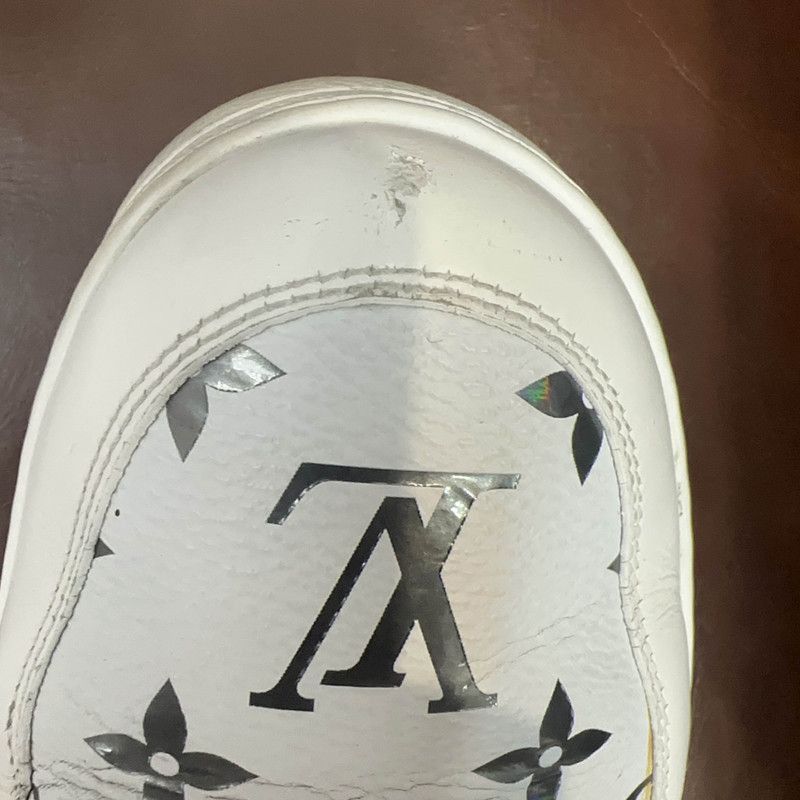 Louis Vuitton Louis Vuitton Rivoli Low-Top Sneakers in White - Size US 9.5 / EU 42-43 - 8 Thumbnail