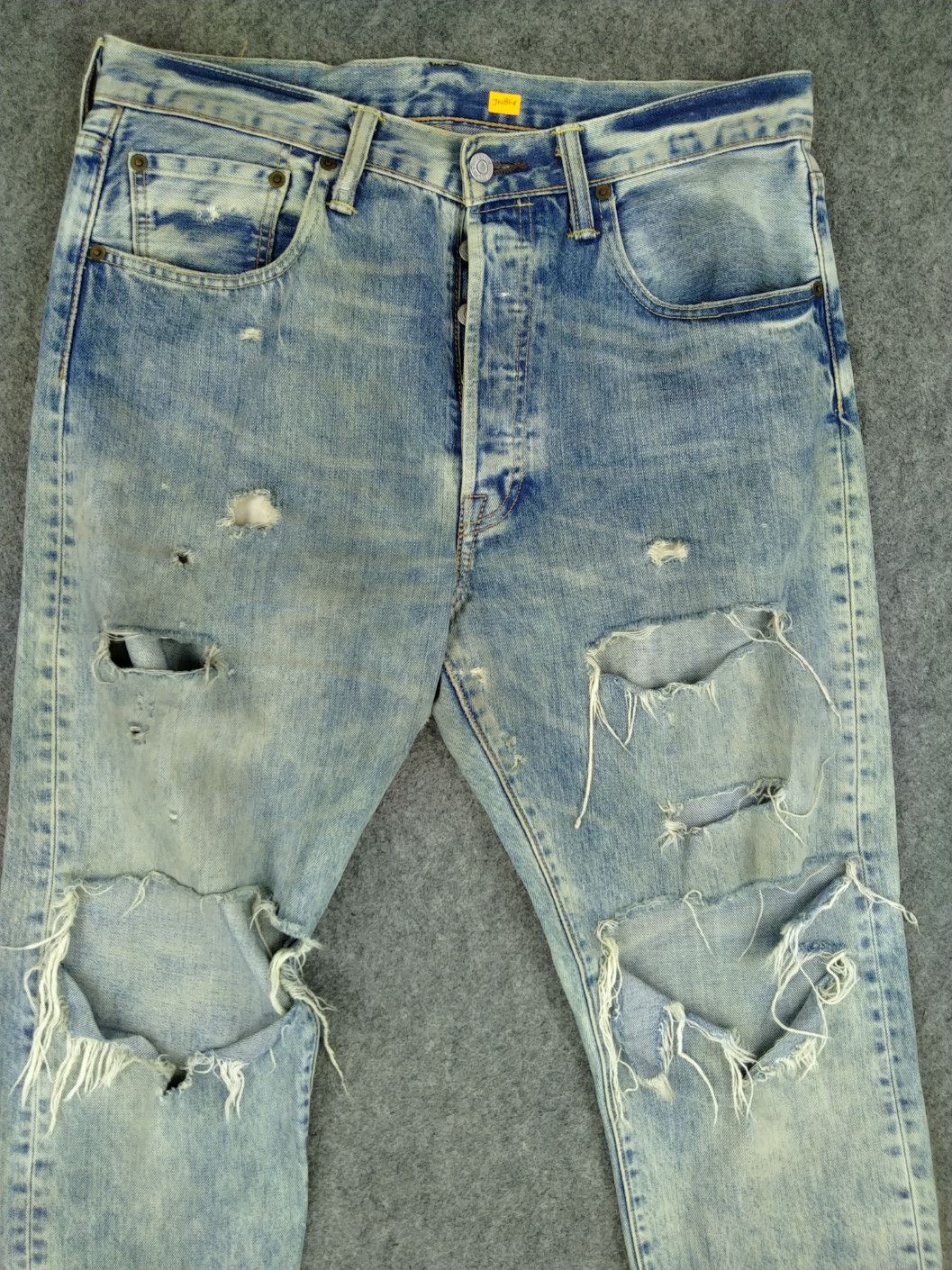Japanese Brand Ripped Faded Blue Vintage Levi's 501 34x31.5 Denim -JN864 Size US 34 / EU 50 - 3 Thumbnail