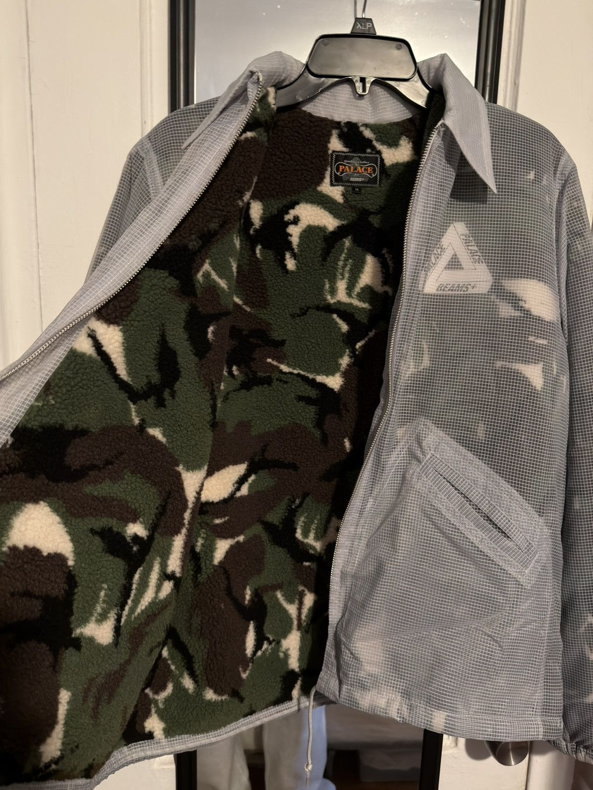 Beams Plus × Palace Palace x Beams Coach Jacket size M Size US M / EU 48-50 / 2 - 5 Thumbnail