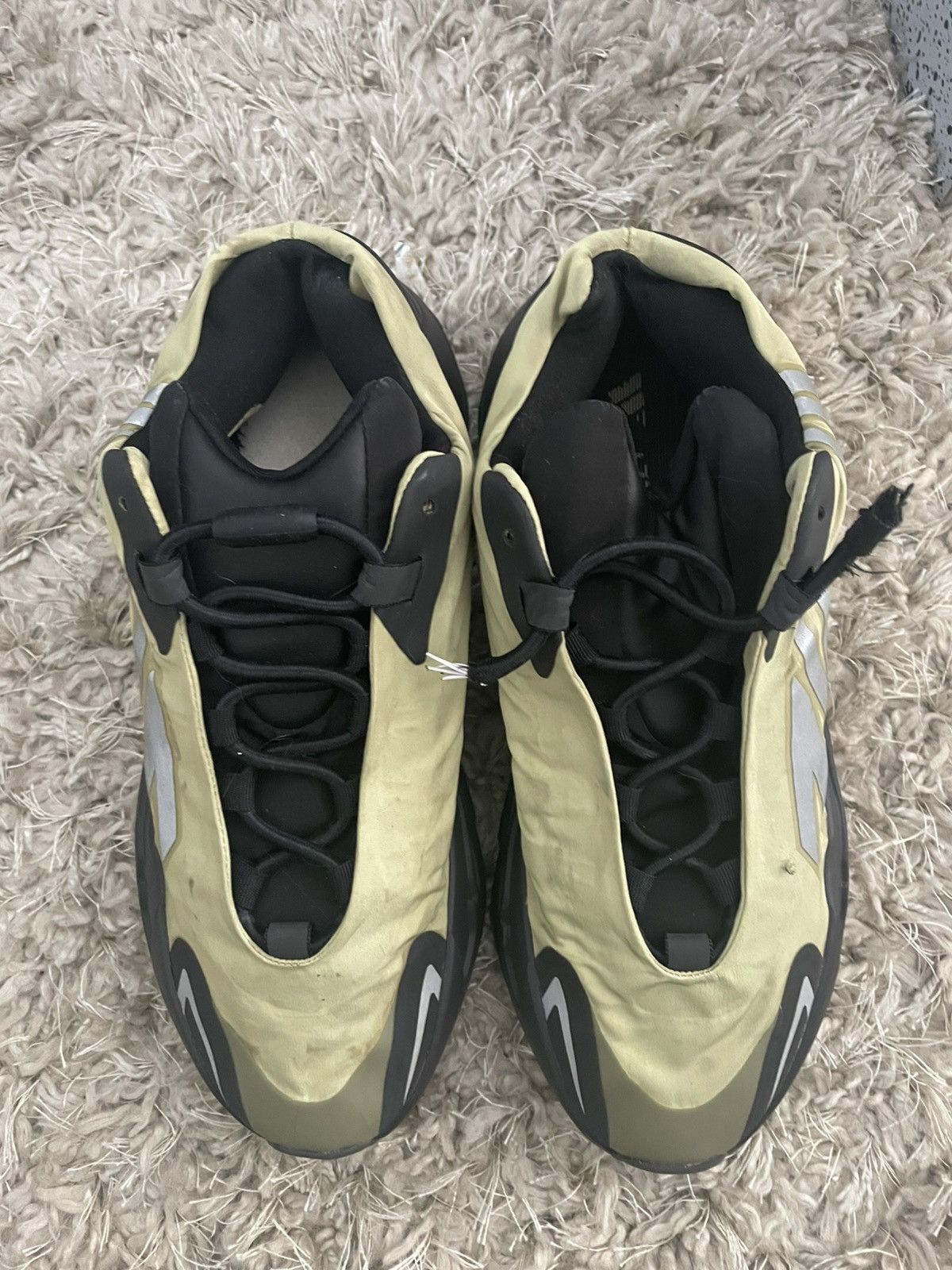 Adidas Adidas Mens Yeezy Boost 700 MNVN Resin Size US 9 / EU 42 - 5 Thumbnail