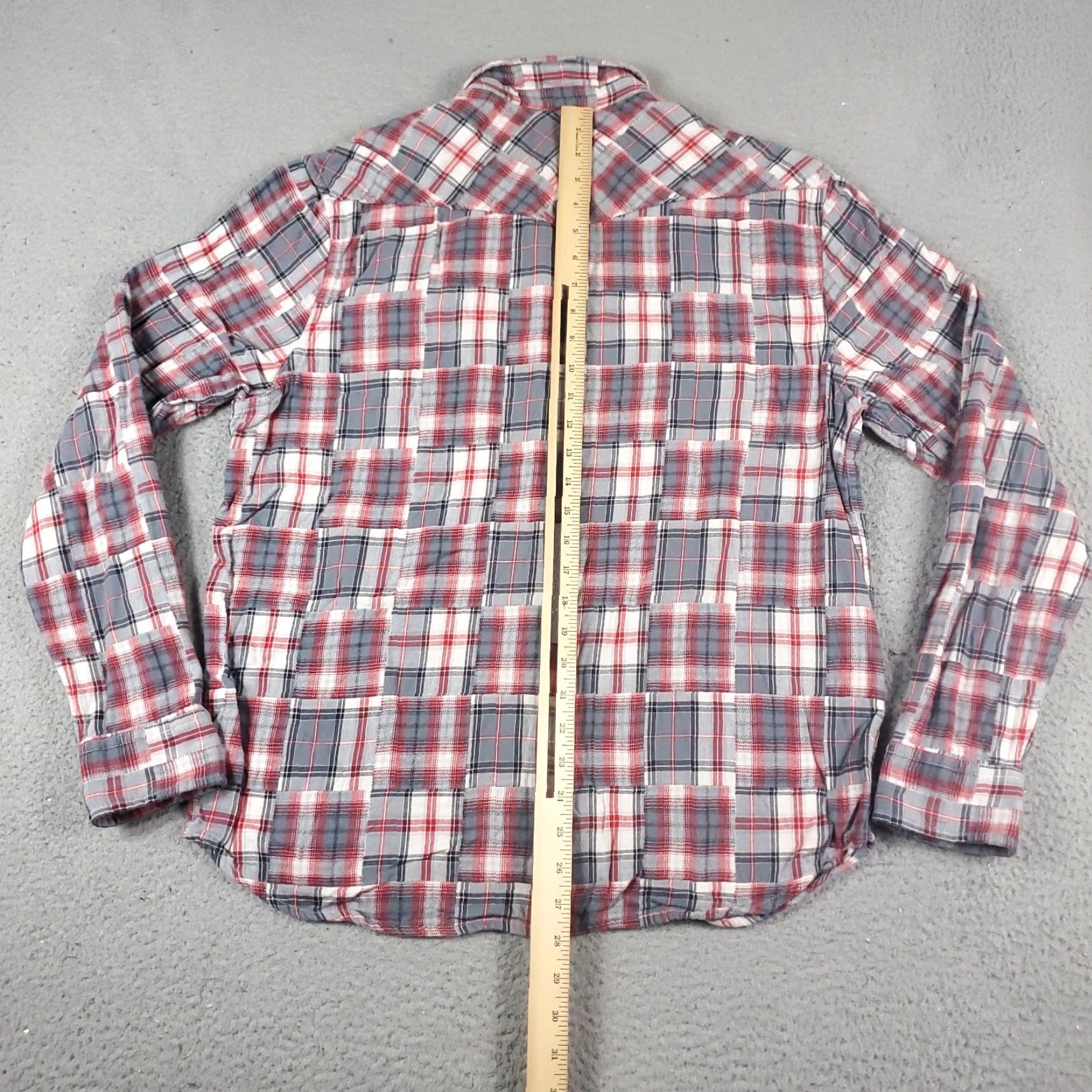 Lucky Brand Lucky Brand Flannel Shirt Mens Large Red Gray Plaid Long Sleeve Western Pearl Snap Button Size US L / EU 52-54 / 3 - 3 Thumbnail