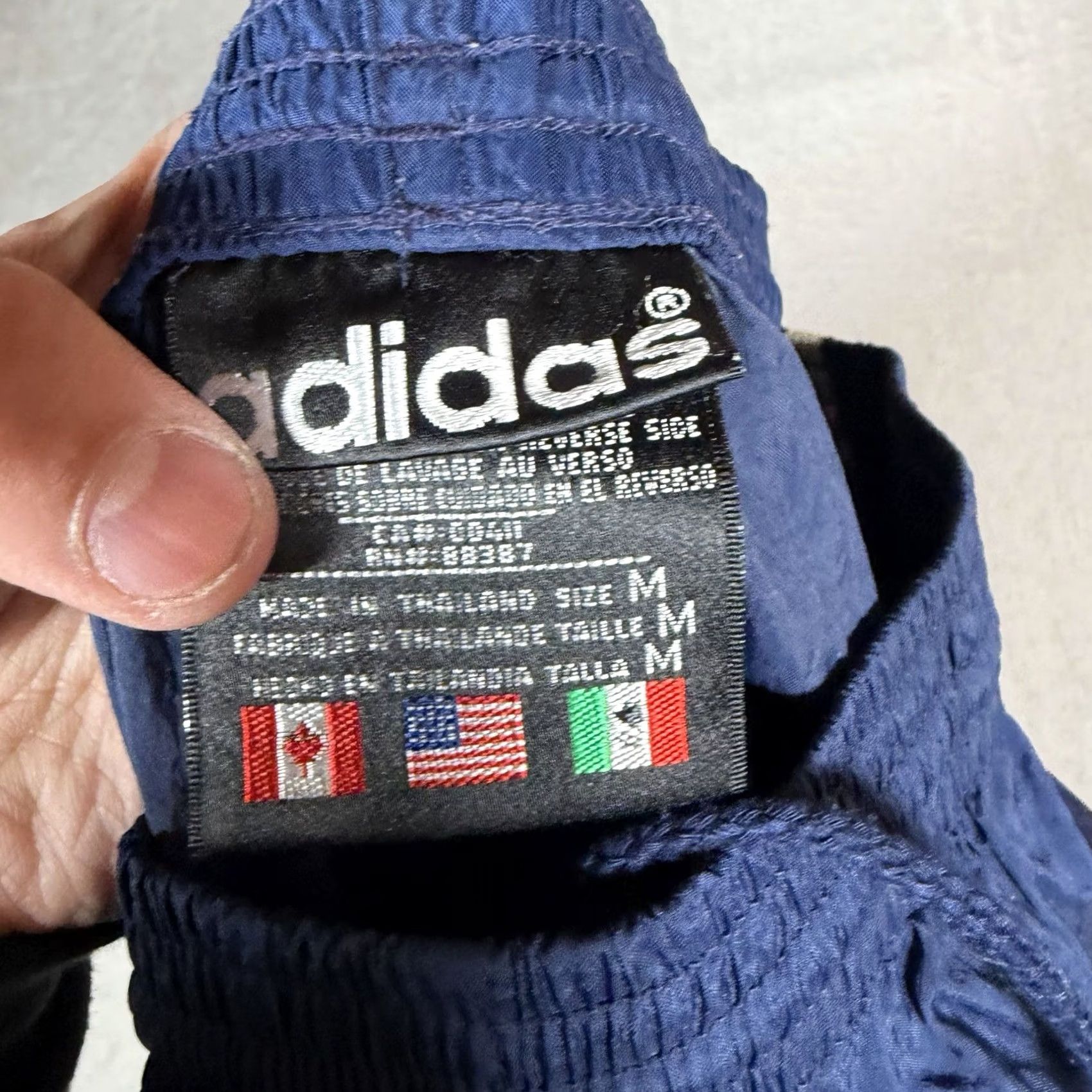 Adidas VINTAGE Adidas Track Pants Mens M Blue Nylon Softshell Zip Ankle Tapered Pockets 90s Athleisure Sports Size US 31 - 4 Thumbnail