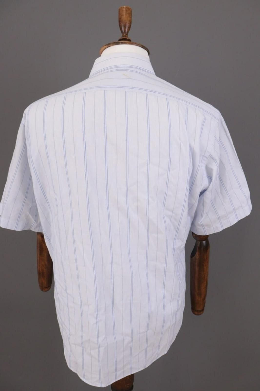 Christian Dior Monsieur Vintage Christian Dior Blue Stripe Dress Shirt Size 41 / 16 Size US M / EU 48-50 / 2 - 7 Thumbnail