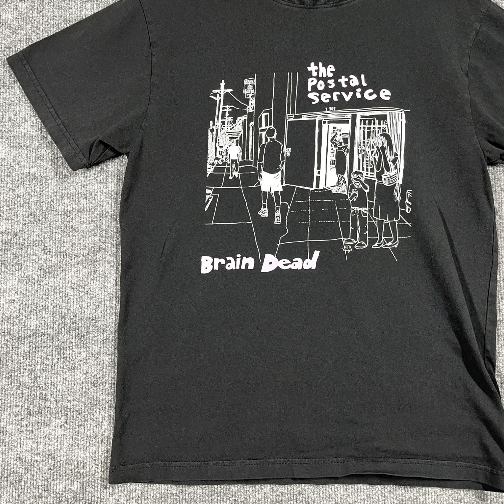 Brain Dead Brain Dead x The Postal Service T-Shirt Mens XS Size Black Crew Neck Short Sleeve 100% Cotton Give Up Anniversary Band Brain Dead The Postal Service Size US XS / EU 42 / 0 - 3 Thumbnail