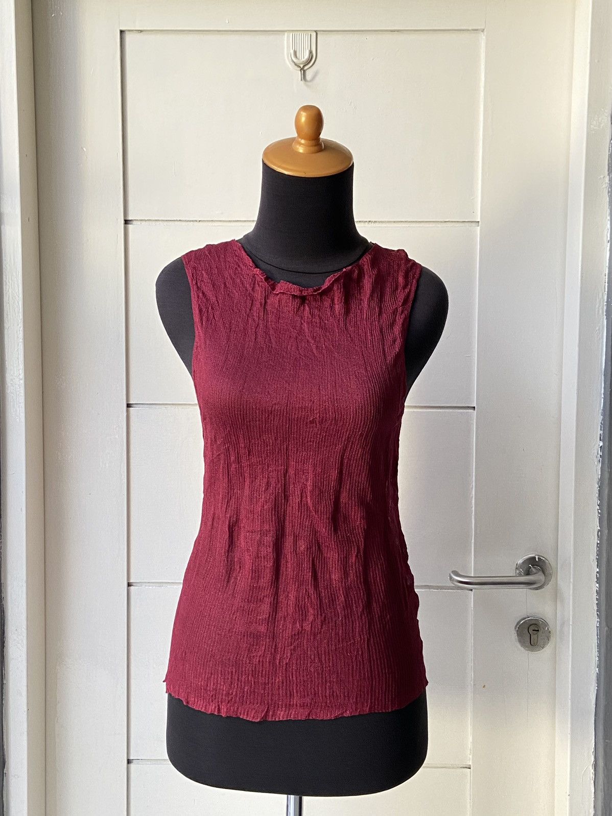 DKNY DKNY Maroon Mesh Sleeveless T-shirt Size XXS / US 00 / IT 34 - 6 Thumbnail