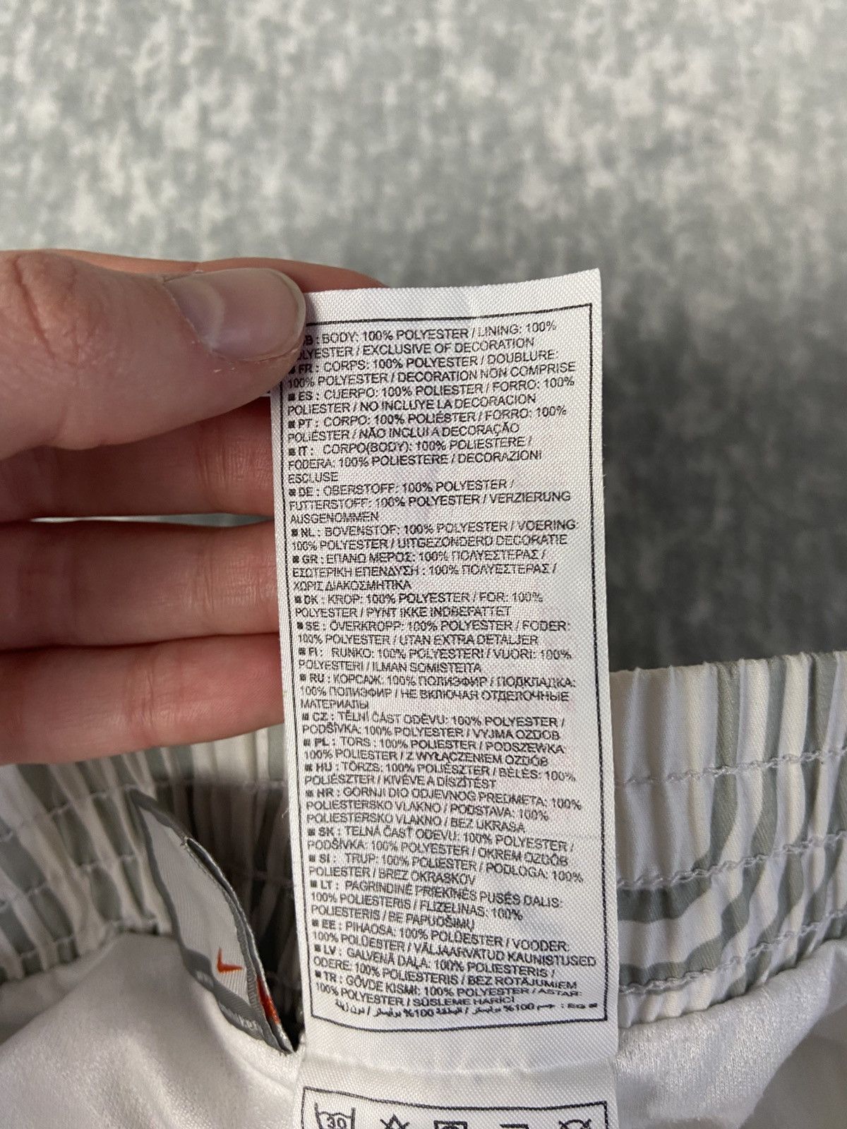Nike Vintage Nike Graphic Swim Shorts Size US 32 / EU 48 - 7 Thumbnail