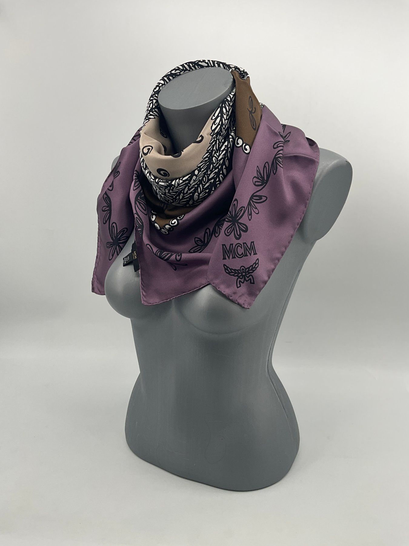 MCM Silk scarf MCM Size ONE SIZE - 8 Thumbnail