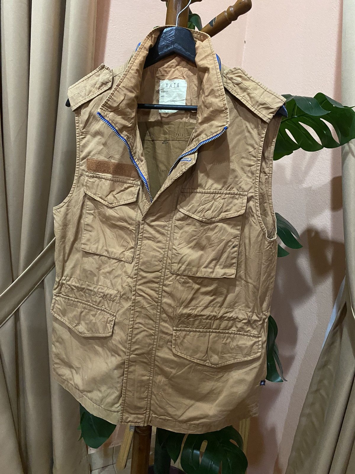 Japanese Brand VINTAGE TATE SLEEVELESS JACKET Size US L / EU 52-54 / 3 - 4 Thumbnail