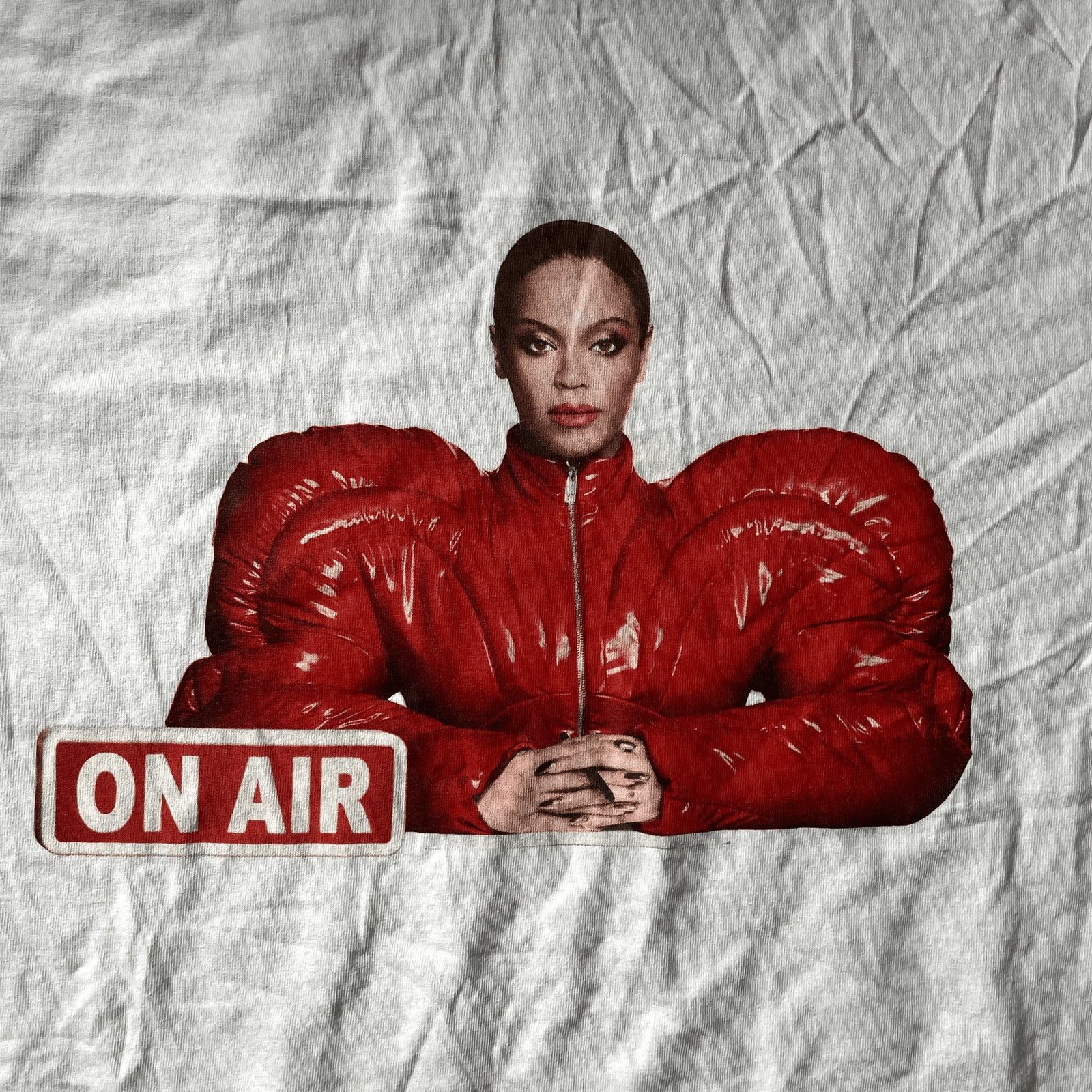 Other Beyonce On Air Tee- Size XL Size US XL / EU 56 / 4 - 2 Thumbnail