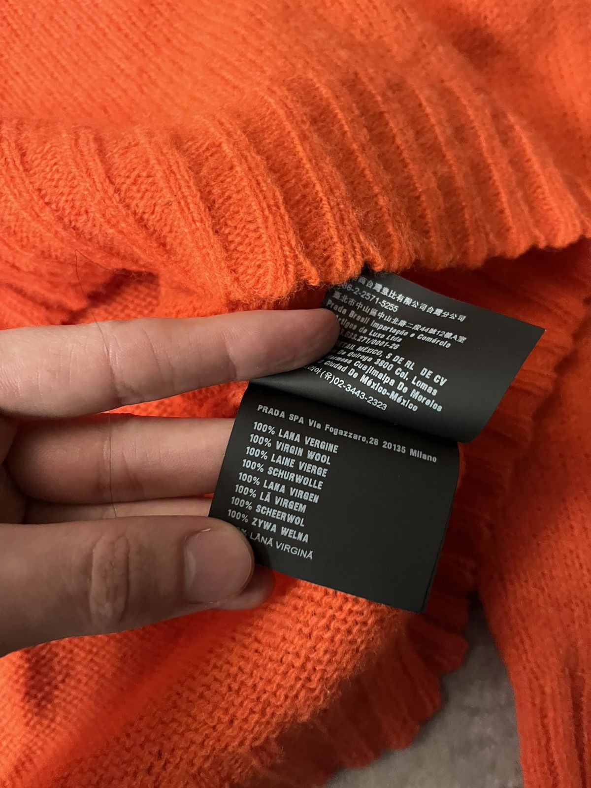 Prada Prada A/W 2018 Dinosaur wool orange sweater Size US M / EU 48-50 / 2 - 10 Thumbnail