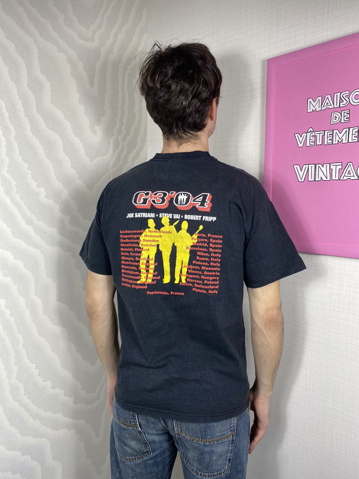 Band Tees × Fruit Of The Loom G3 Joe Satriani 2004 t Shirt Size US M / EU 48-50 / 2 - 5 Thumbnail