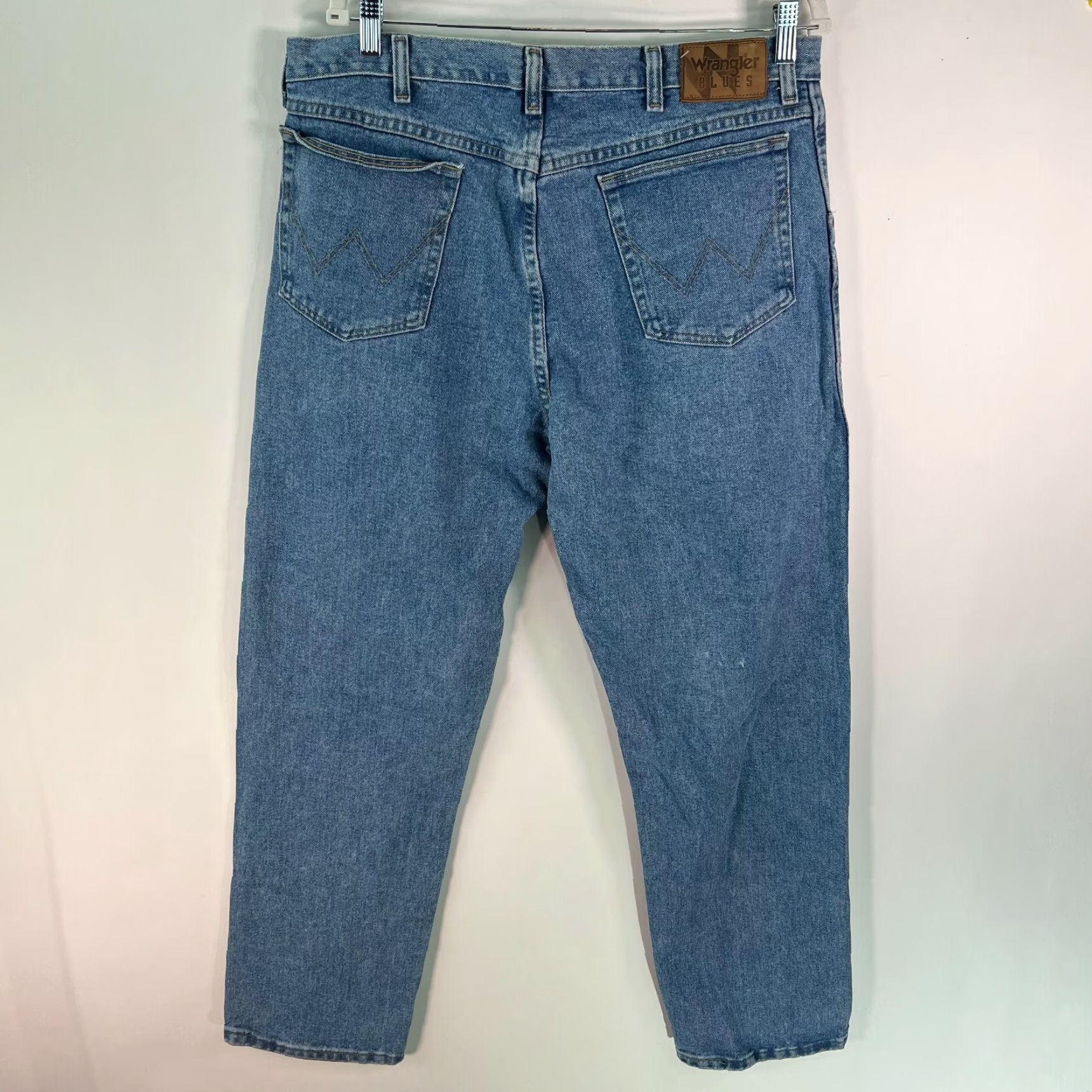 Wrangler Wrangler Jeans Main Selling Point: Wrangler Mid Rise Flat Front Denim Jeans - 38X32 - Blue - Regular - 100% Cotton - Men Size US 38 / EU 54 - 2 Thumbnail