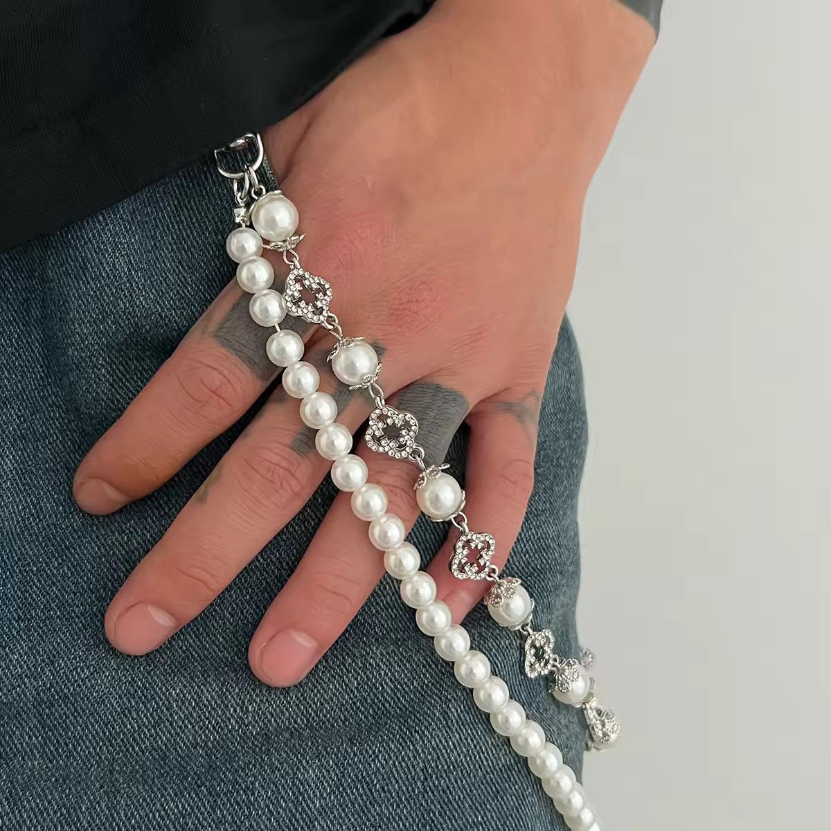 Vintage Rhinestone Flower Layered Beads Jean Wallet Chain Size ONE SIZE - 2 Thumbnail