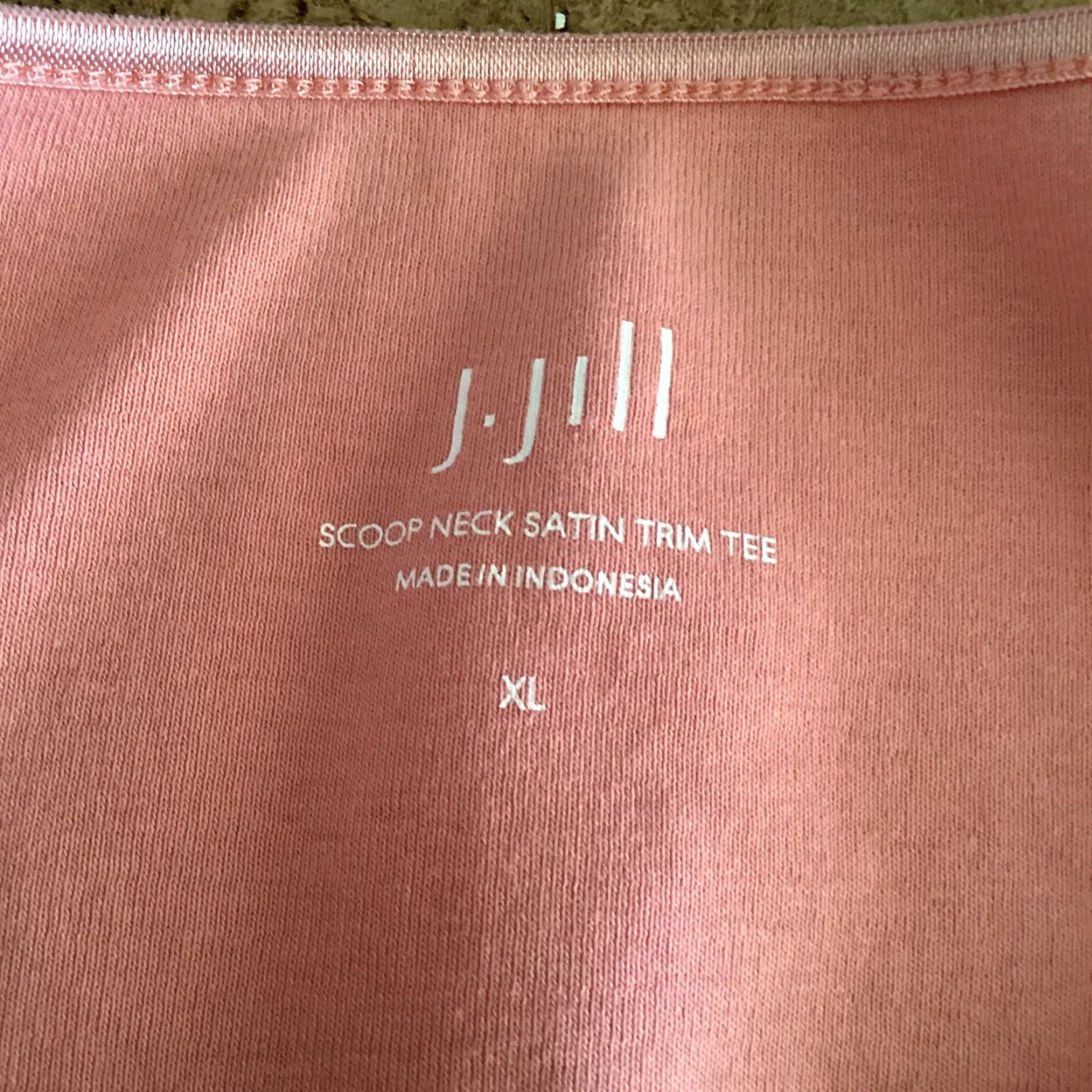 J. Jill J Jill Top Women XL Salmon Pink Satin Trim Tee Scoop Neck Short Sleeve Cotton T-Shirt Size XL / US 12-14 / IT 48-50 - 5 Thumbnail