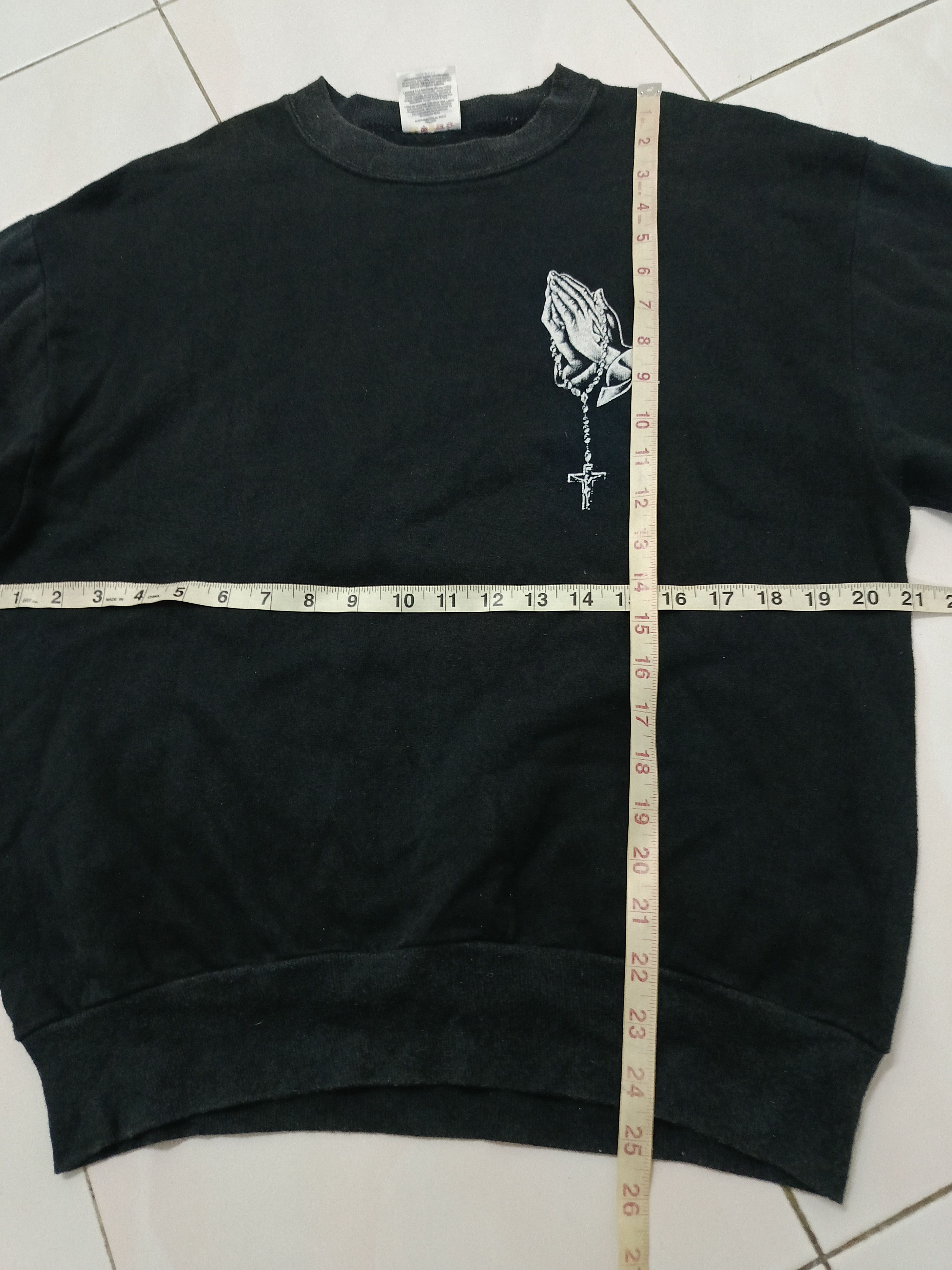 Vintage Drake Praying Hand Vtg crew neck Size US M / EU 48-50 / 2 - 7 Thumbnail