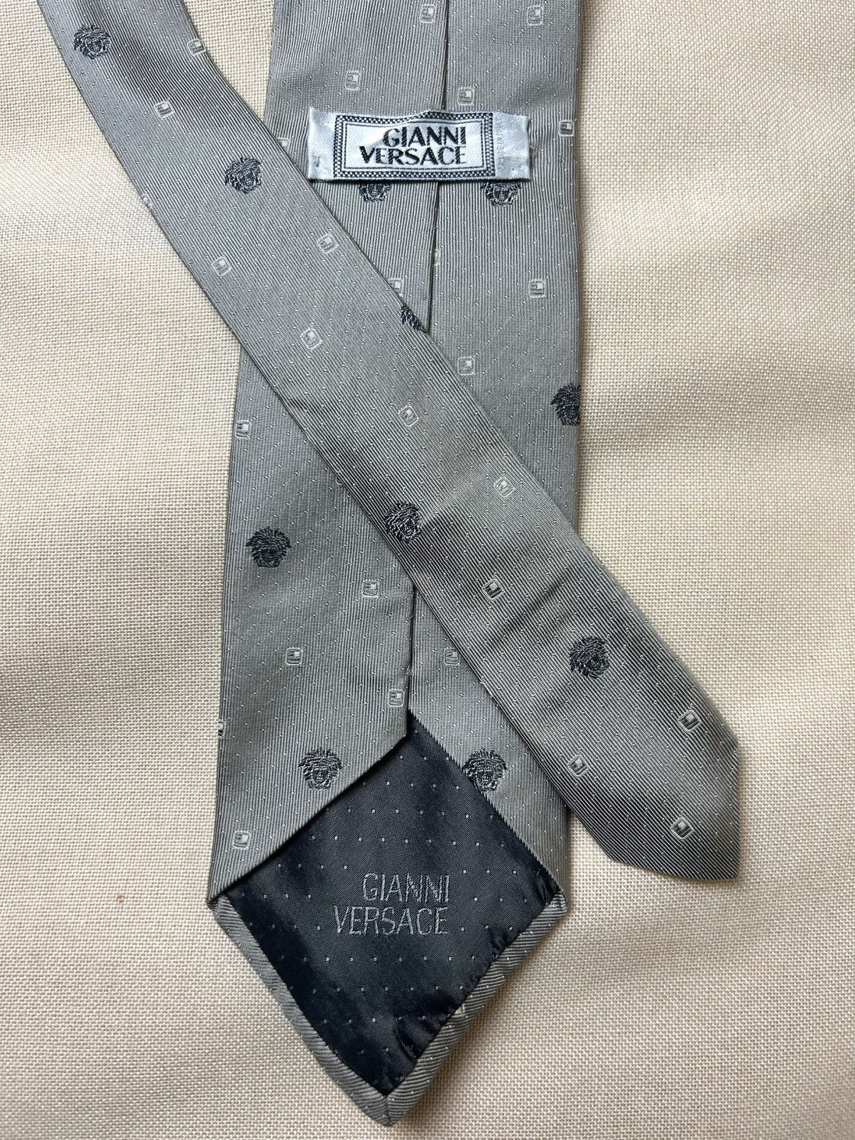 Versace Versace Medusa silver Silk Mens Tie Size ONE SIZE - 3 Thumbnail