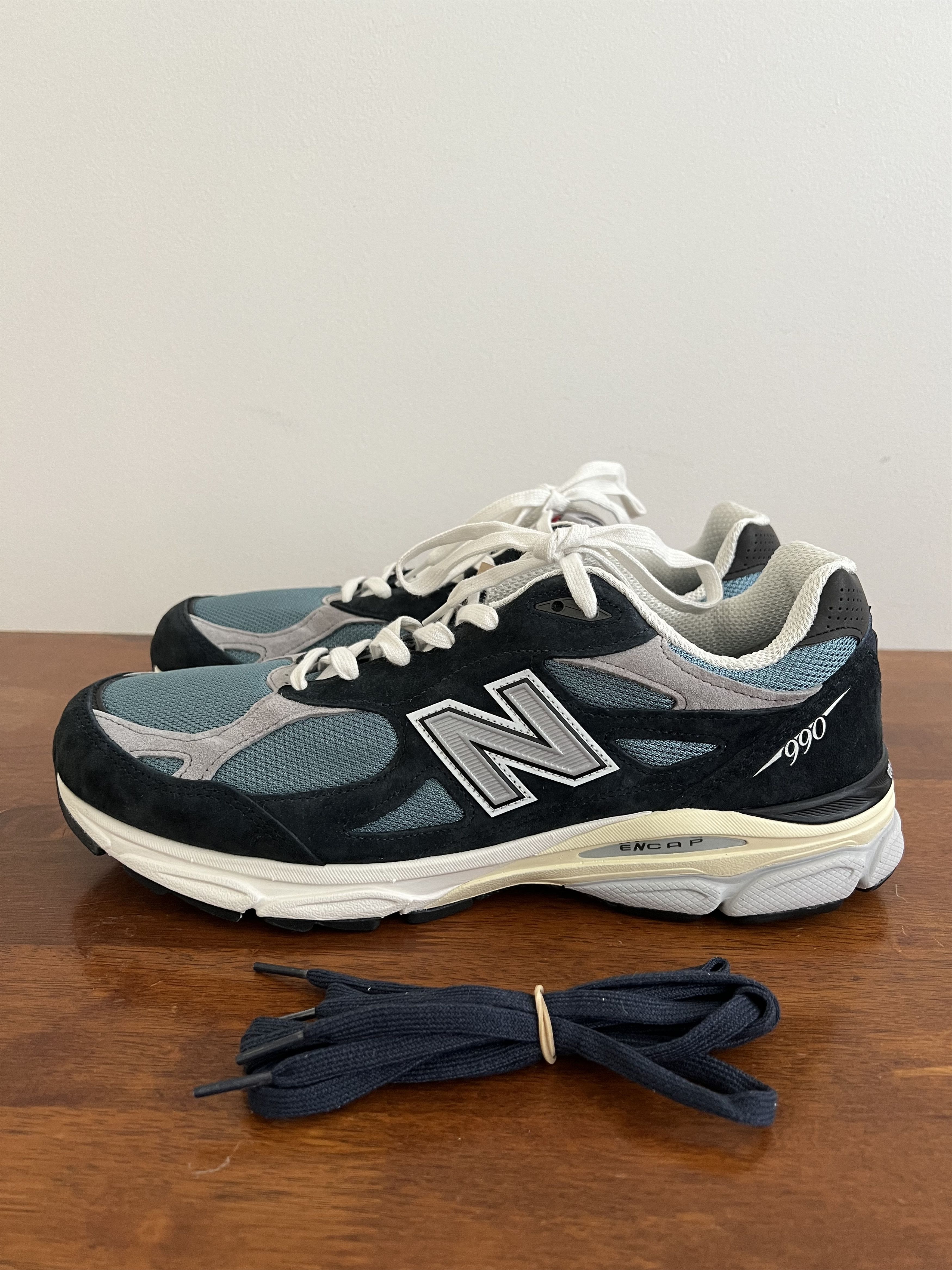New Balance 💚 2022 New Balance Made In USA 990v3 Teddy Santis Navy Size US 13 / EU 46 - 1 Thumbnail