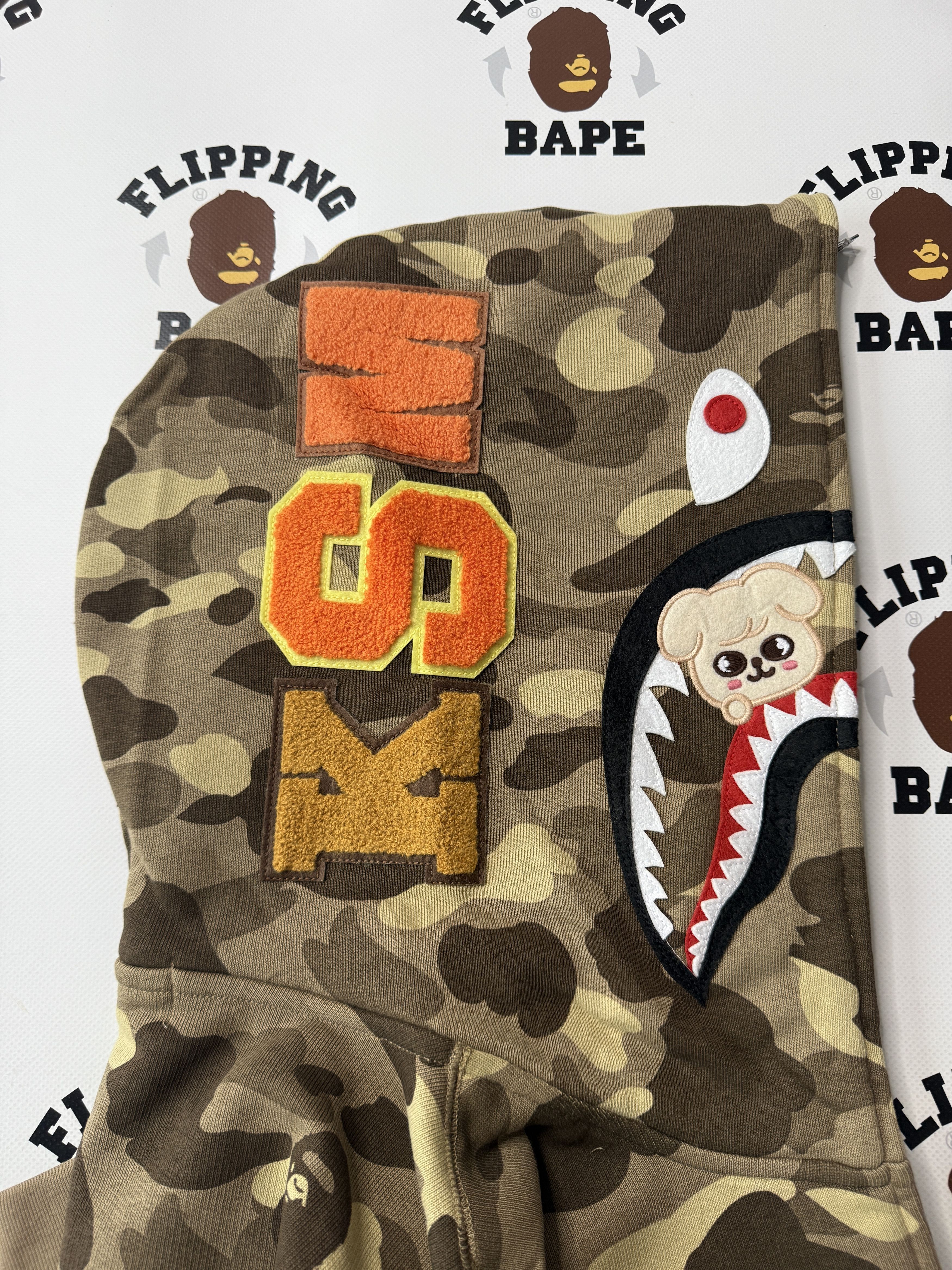Bape BAPE X STRAYKIDS PUPPYM SHARK FULL ZIP HOODIE Size US S / EU 44-46 / 1 - 4 Thumbnail