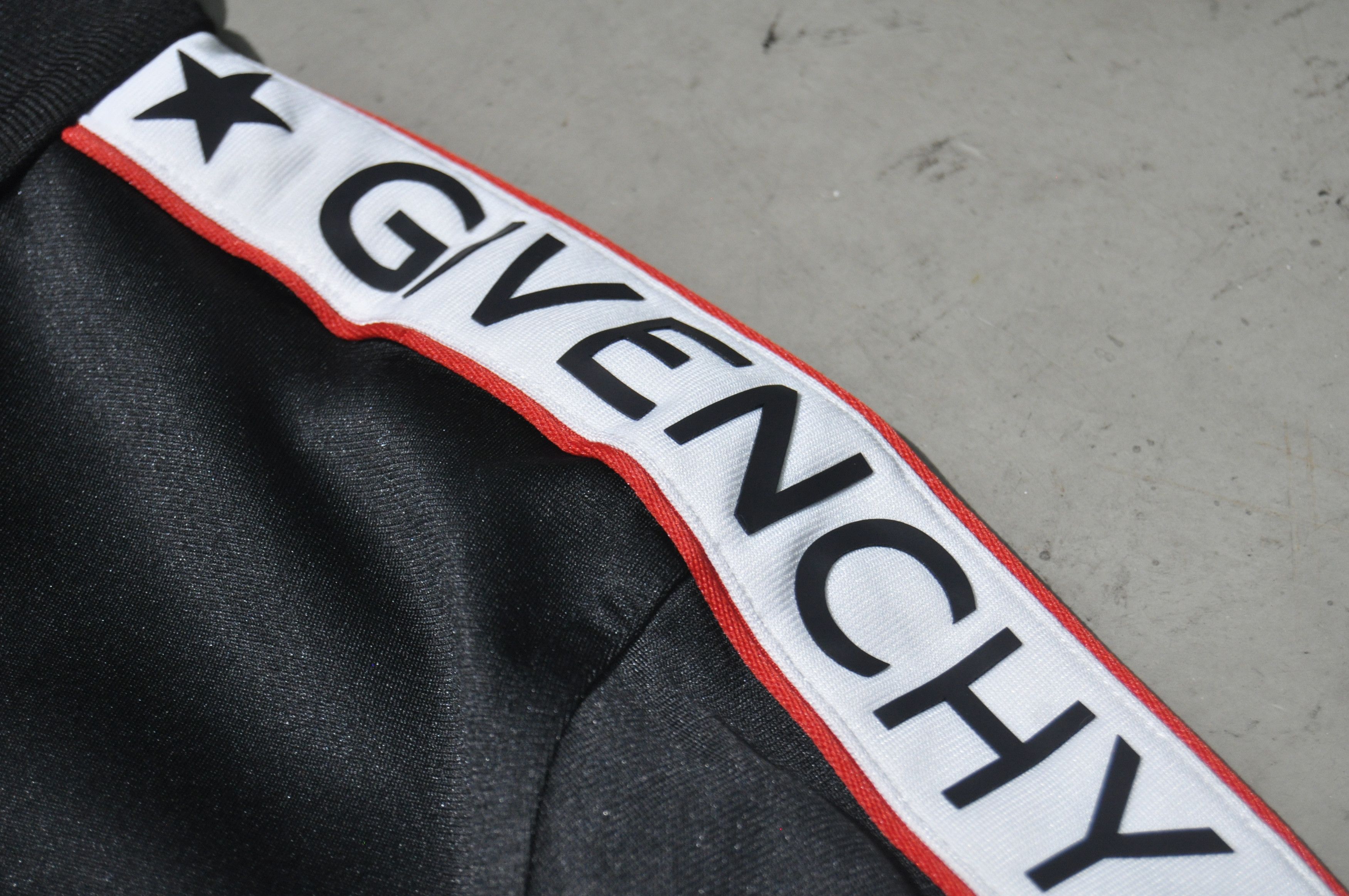 Givenchy Givenchy - Clare Waight Keller - Logo Tape Track Jacket Size US S / EU 44-46 / 1 - 9 Thumbnail