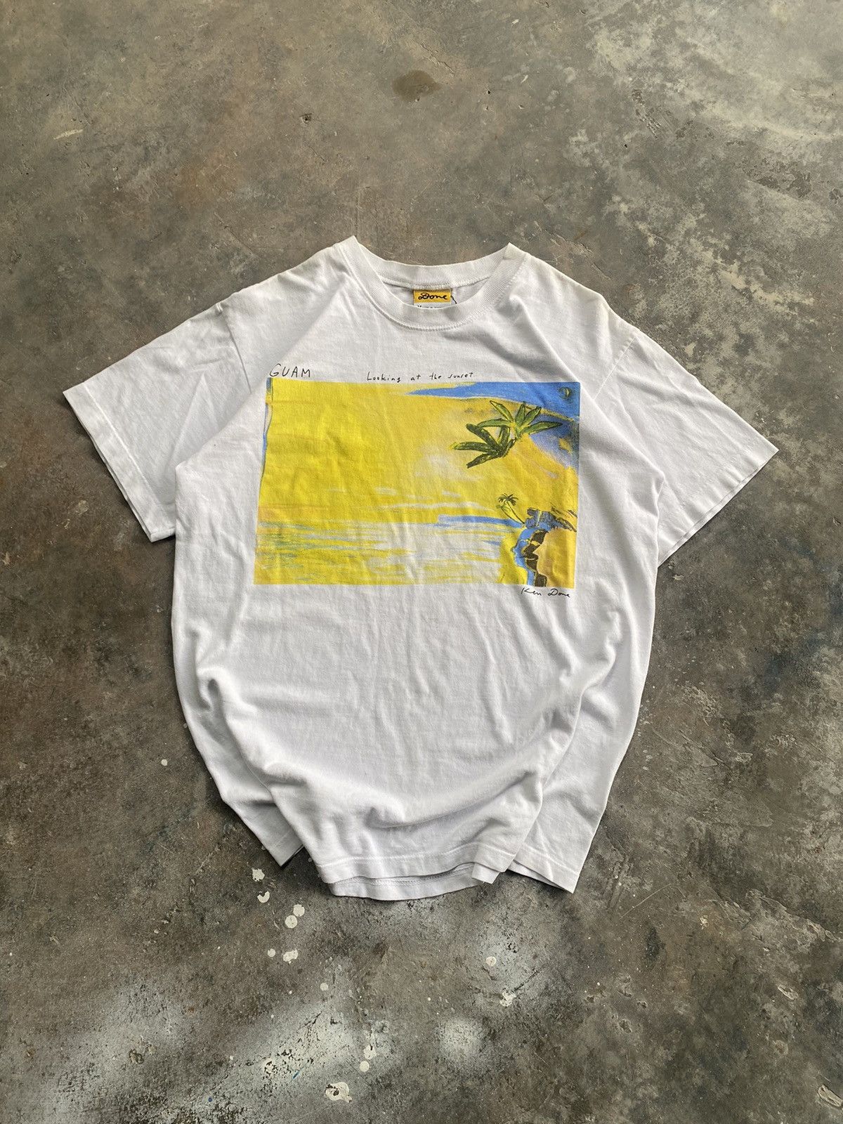 Other Vintage 90s Ken Done — Guam Sunset Size US M / EU 48-50 / 2 - 1 Thumbnail