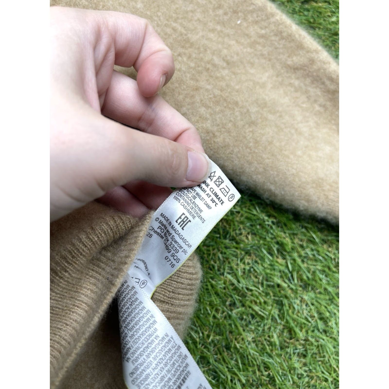 Marks & Spencer M & S Autograph Cashmere Sweater Womens UK 12 Fits Small 100% Beige Fall Warm Y2K Size S / US 4 / IT 40 - 6 Thumbnail