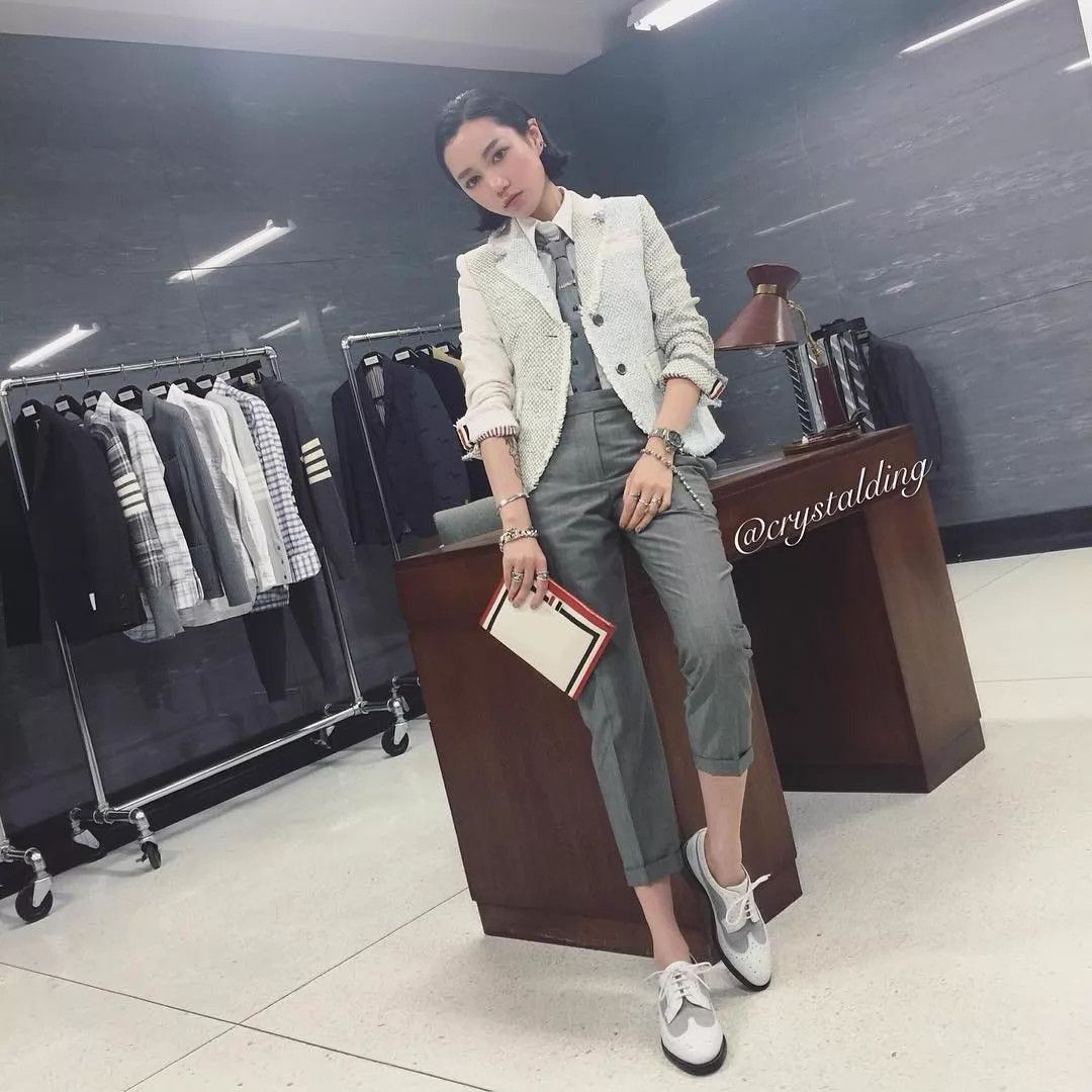 Thom Browne Thom Browne Women's Mid-Gray Wool Trousers Size 38 Size 26" / US 2 / IT 38 - 8 Thumbnail