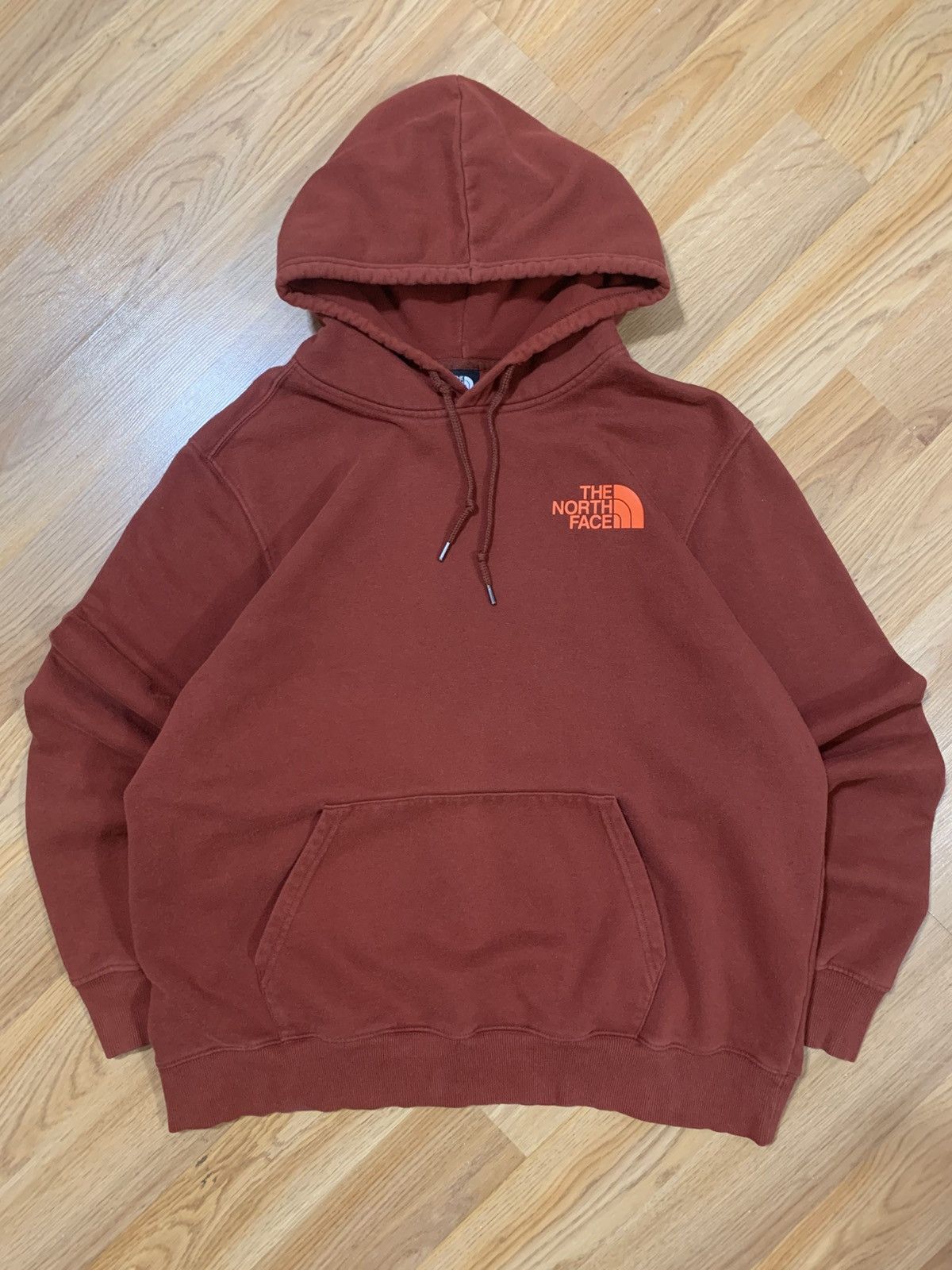 The North Face The North Face Box Logo Pullover Hoodie Sweatshirt Size US L / EU 52-54 / 3 - 1 Thumbnail