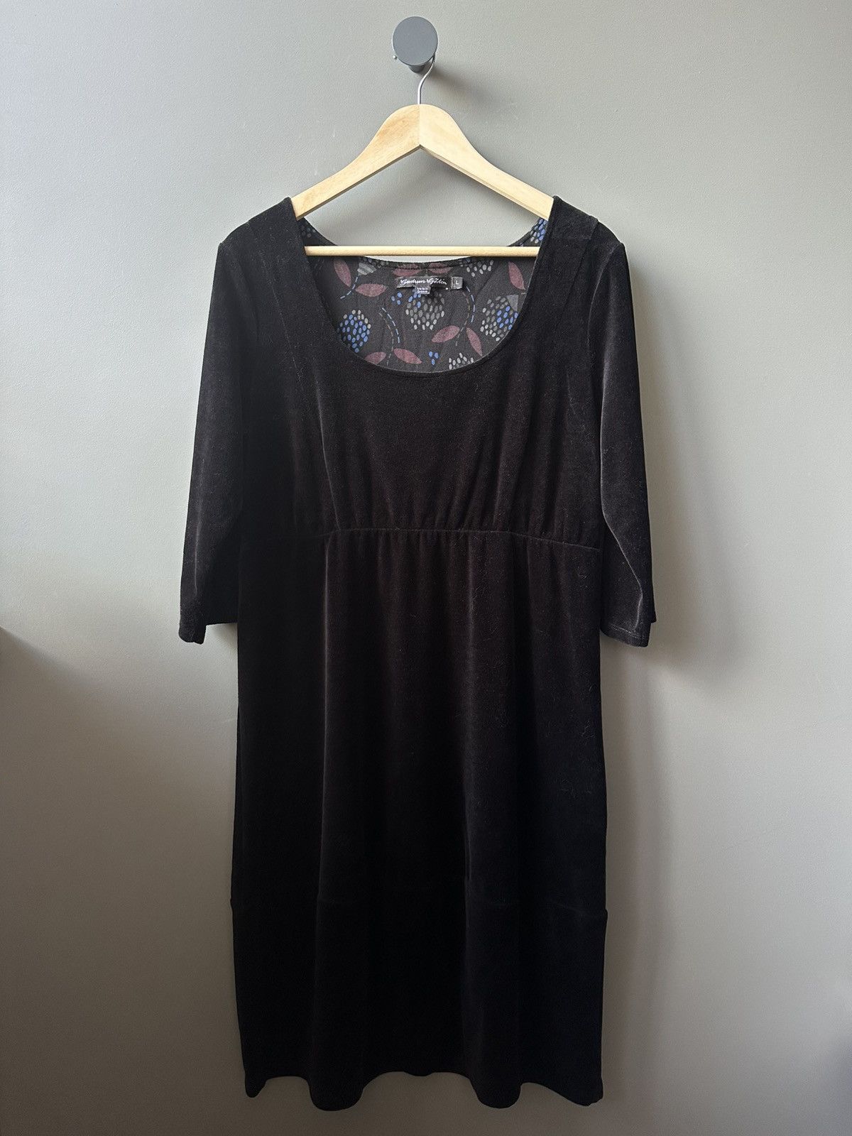 Gudrun Sjoden Gudrun Sjoden Velvet Black Dress Effortless Elegance Size L / US 10 / IT 46 - 1 Thumbnail