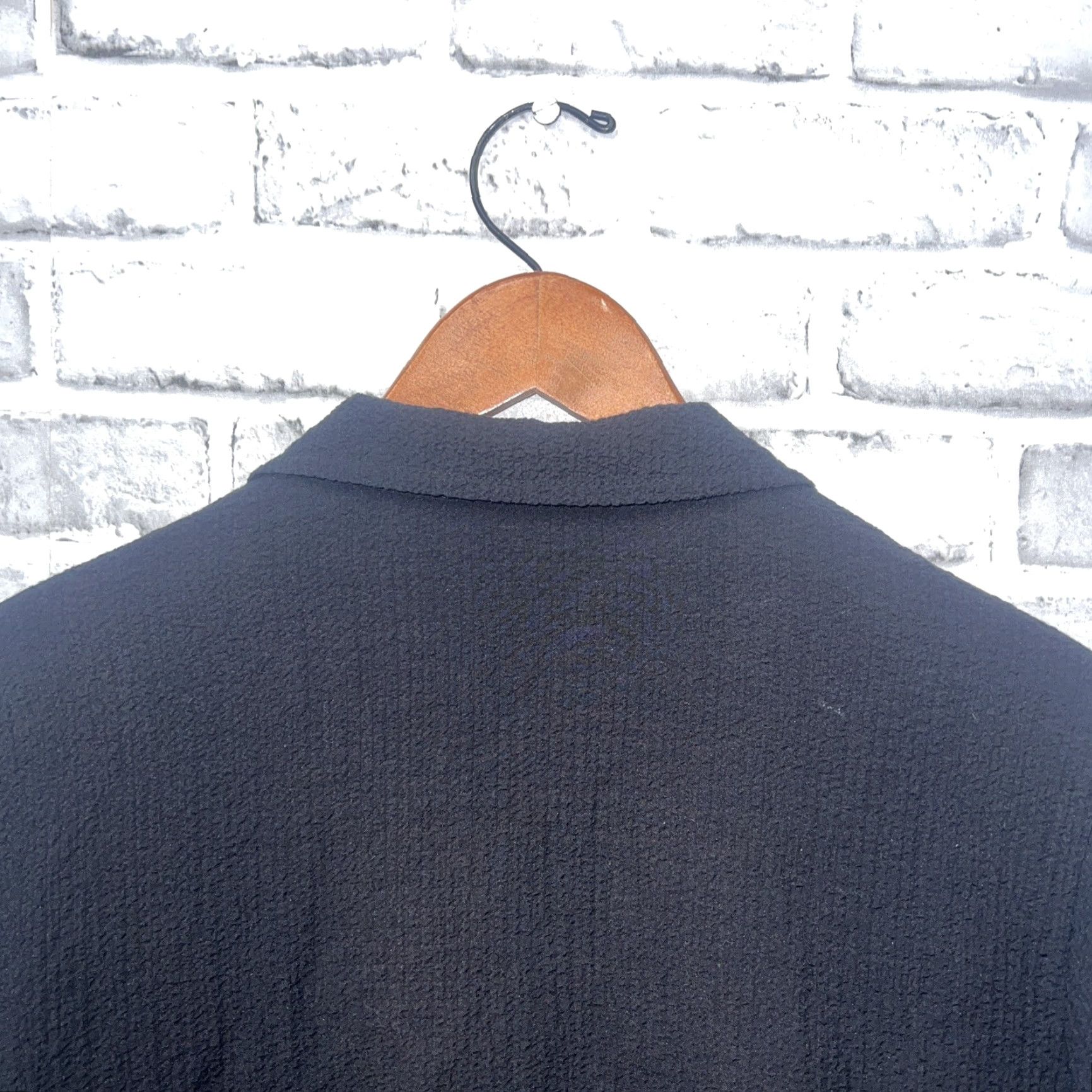 Orvis Orvis Black Rayon Blend Button-Up Shirt Womens Size L Size L / US 10 / IT 46 - 5 Thumbnail