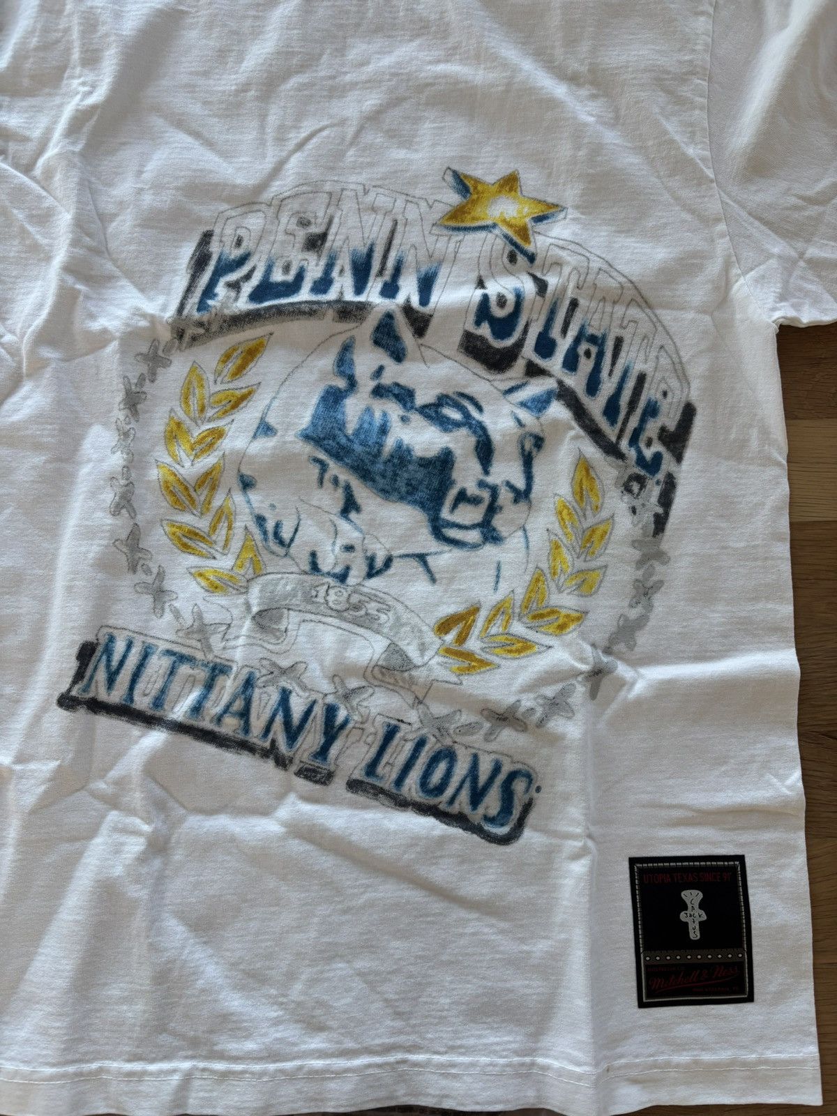 Mitchell & Ness × Travis Scott Travis Scott Michell & Ness Penn State Handdrawn Tee Size US M / EU 48-50 / 2 - 2 Thumbnail