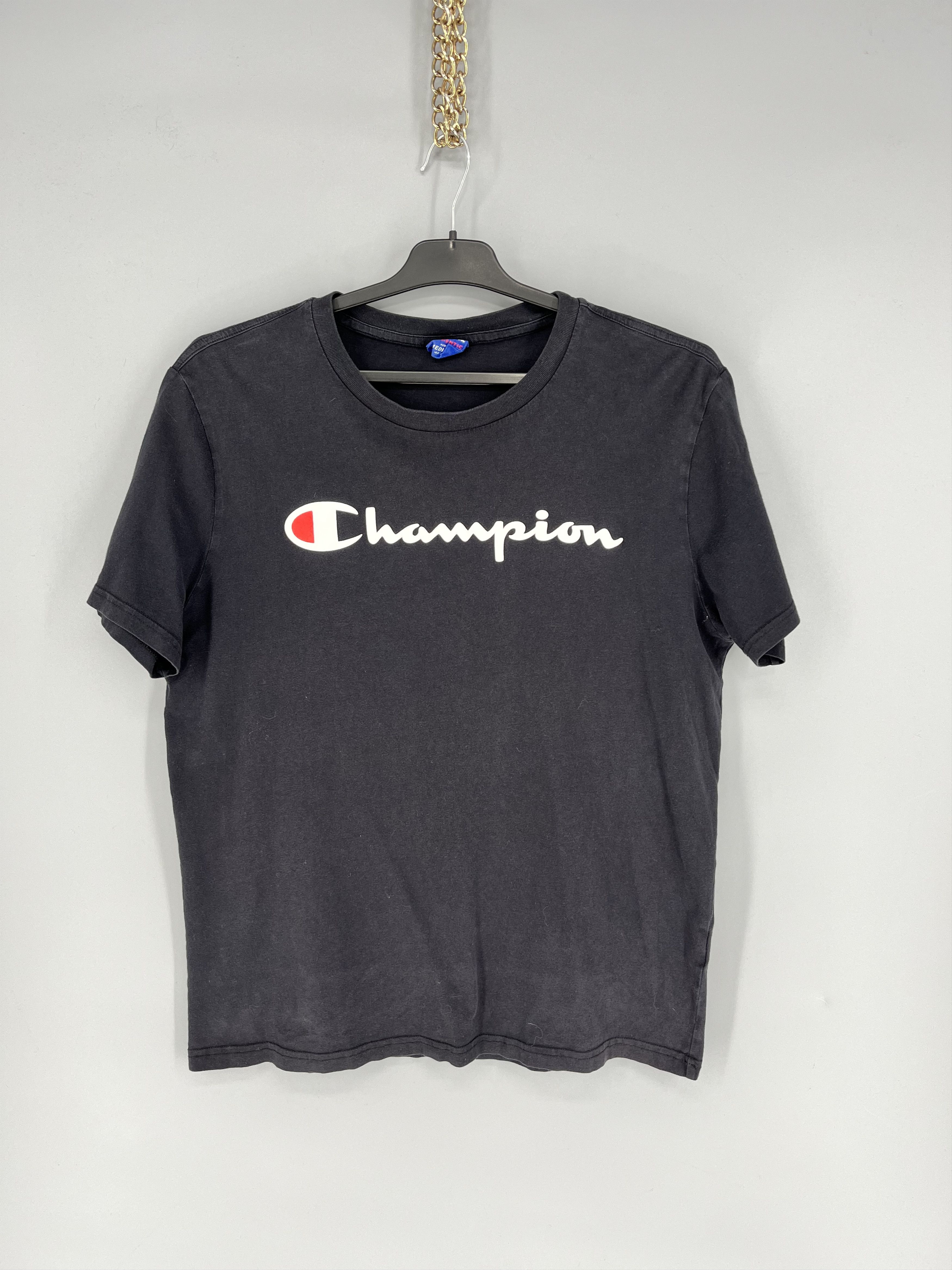 Champion VINTAGE Y2K CHAMPION BIG LOGO NICE DESIGN TSHIRT HIP HOP RAP Size US M / EU 48-50 / 2 - 1 Thumbnail