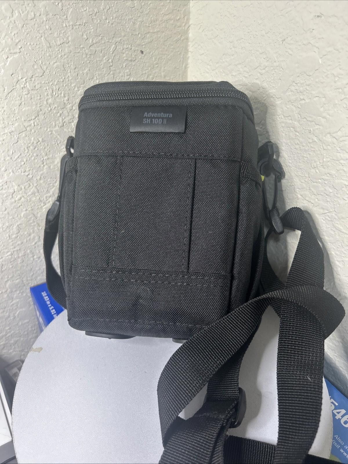 Lowepro LOWEPRO Adventure SH 100 II Camera Bag Carry Case Handle Size ONE SIZE - 2 Thumbnail