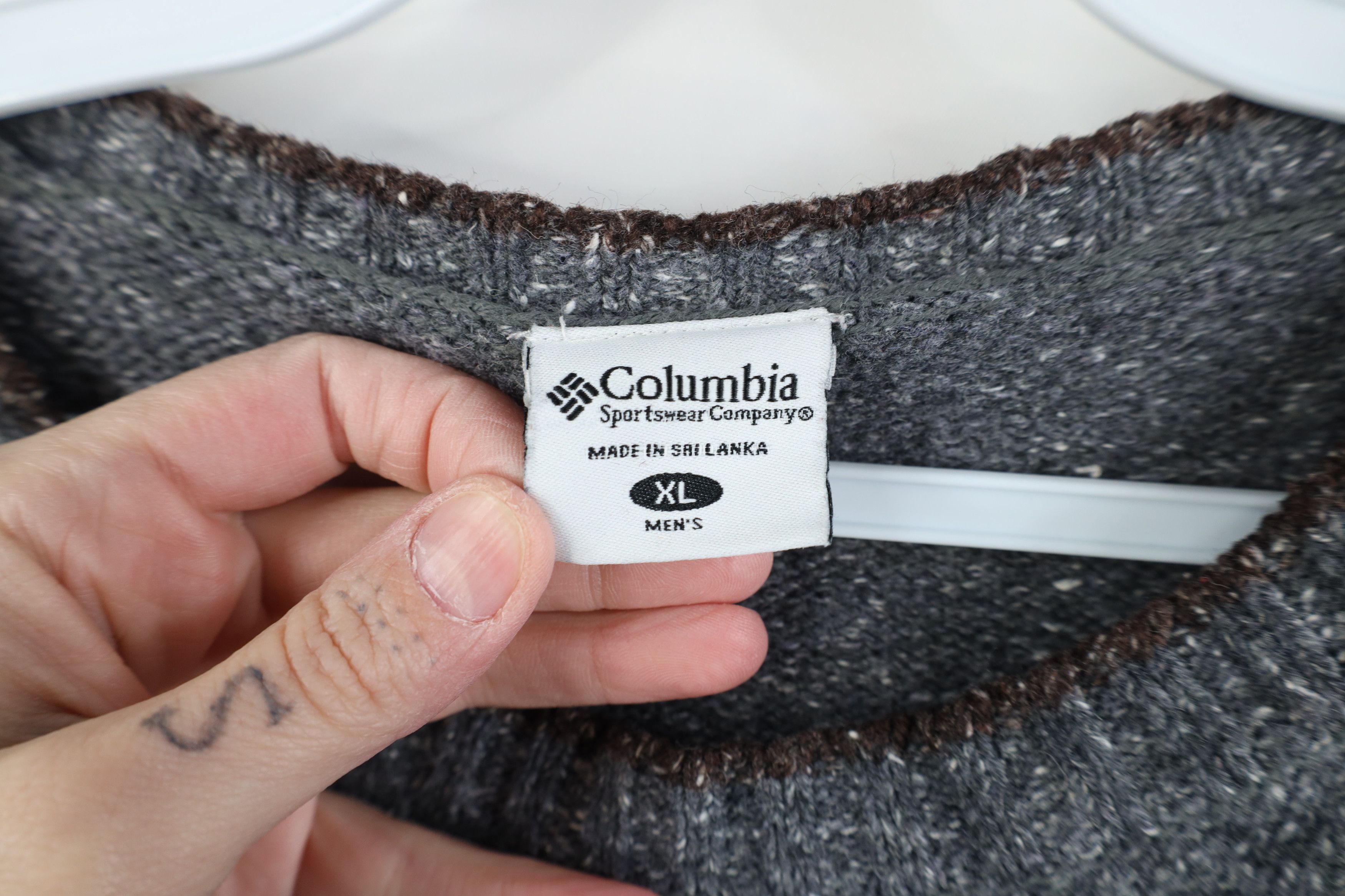 Columbia Vintage 90s Columbia Blend Knit Crewneck Sweater Flecked Size US XL / EU 56 / 4 - 7 Thumbnail