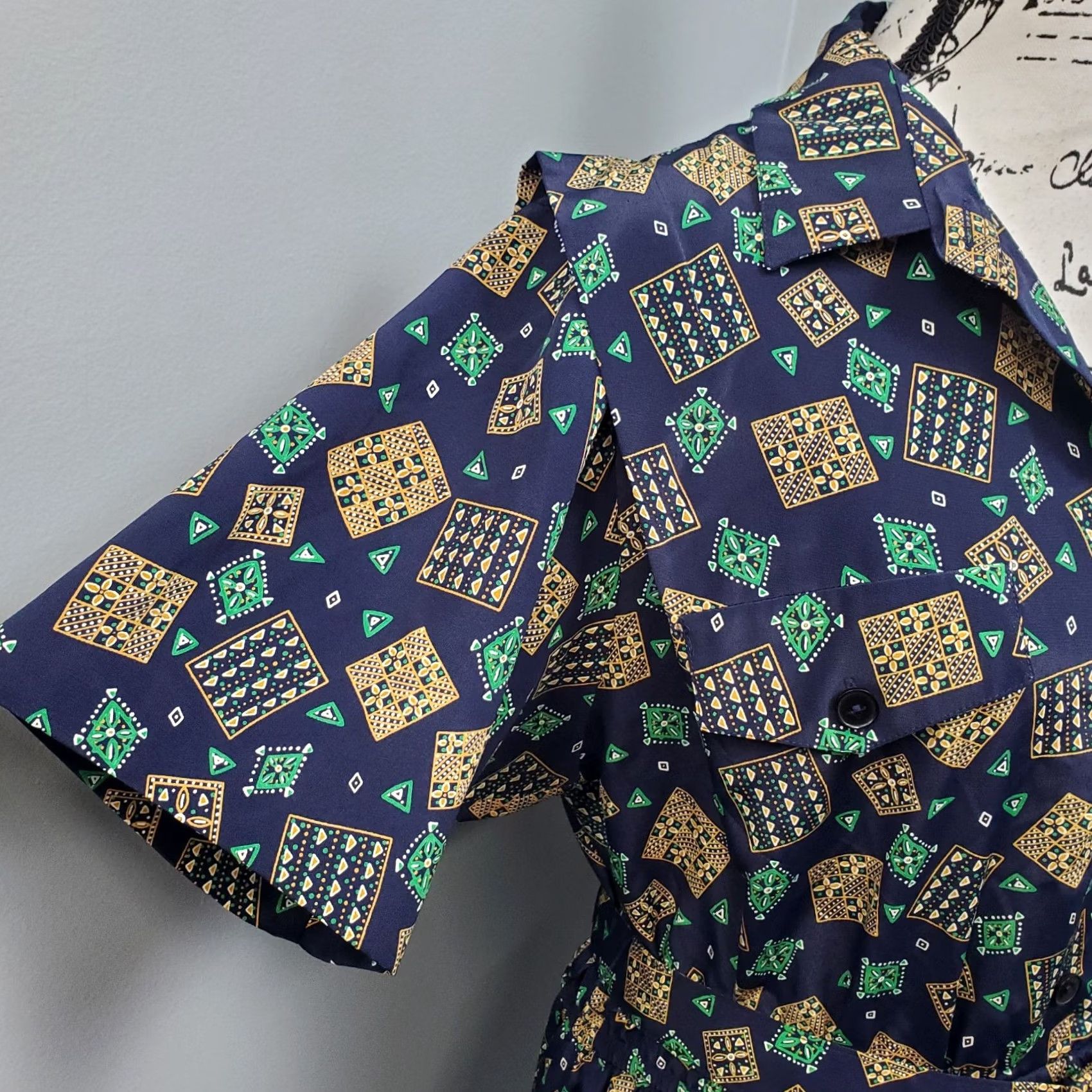 Vintage Leslie Fay Peggy Swing Dress Womens 18P Multi Geo Print Pleated Belted Waist Dress Size XXL / US 16-18 / IT 52-54 - 4 Thumbnail