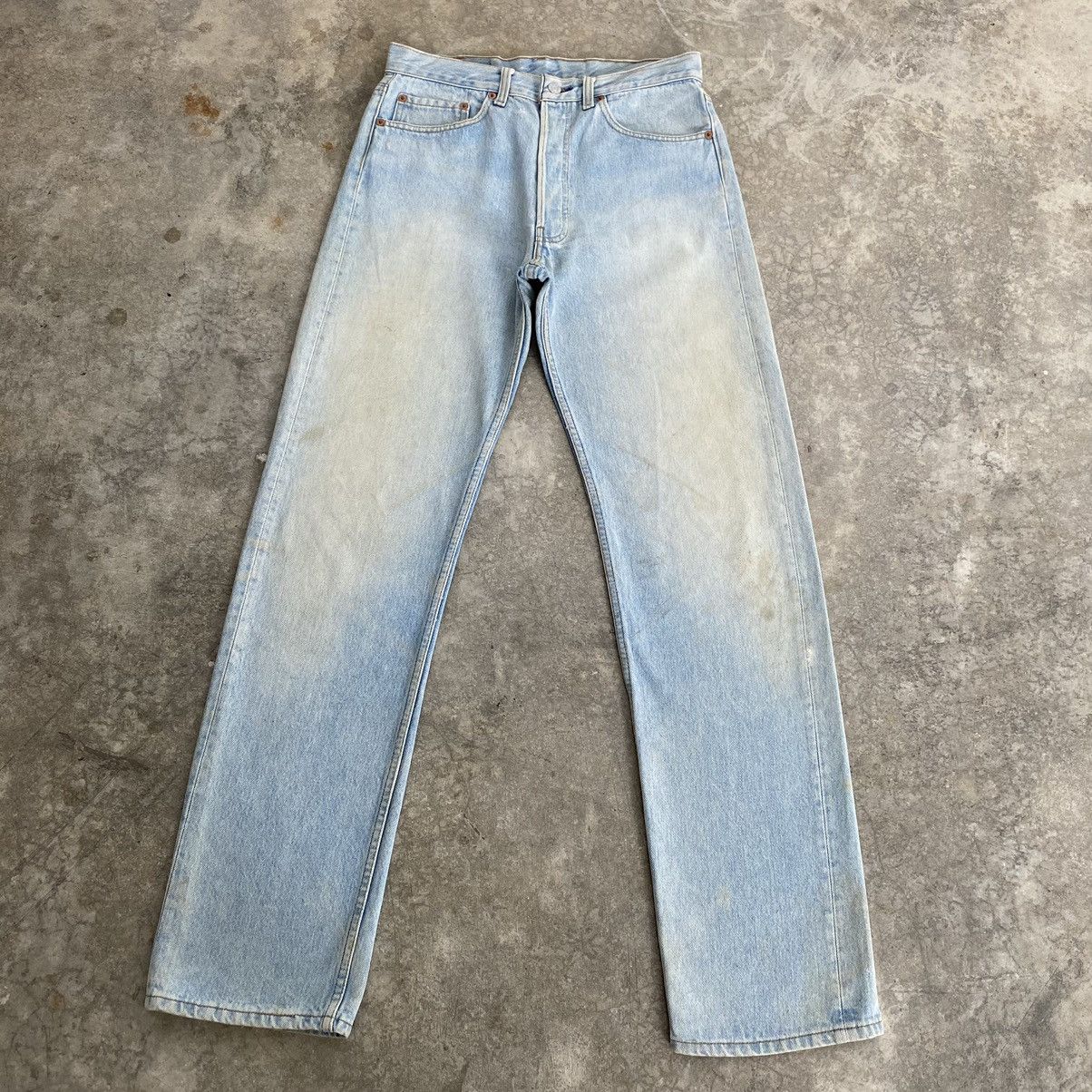 image of Size 31X32.5 VTG 1990 Levis 501 Light Blue Dirty Denim Jeans, Men's