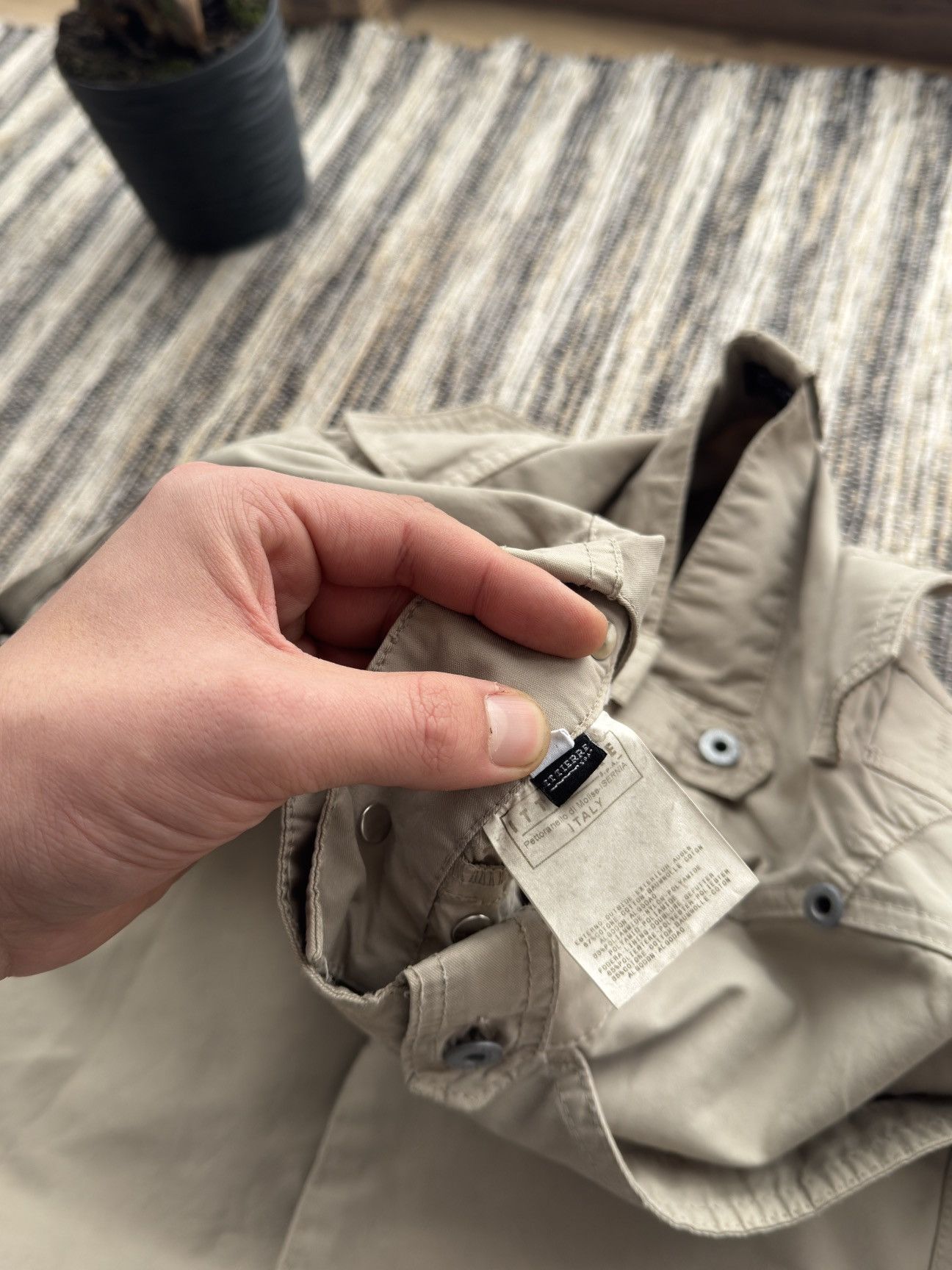 Dolce & Gabbana Vintage Dolce&Gabbana Multi pocket Cargo Y2K Beige Pants Men Size US 32 / EU 48 - 12 Thumbnail