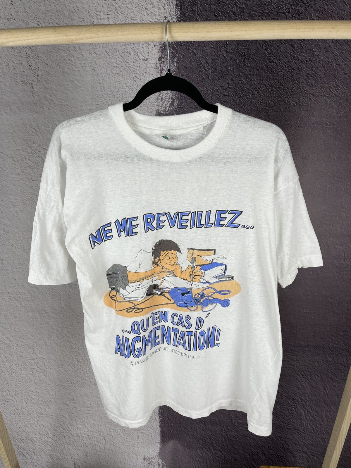 Vintage Vintage 90s Planete T-Shirt “ne me reveillez” tee shirt Size US S / EU 44-46 / 1 - 2 Thumbnail