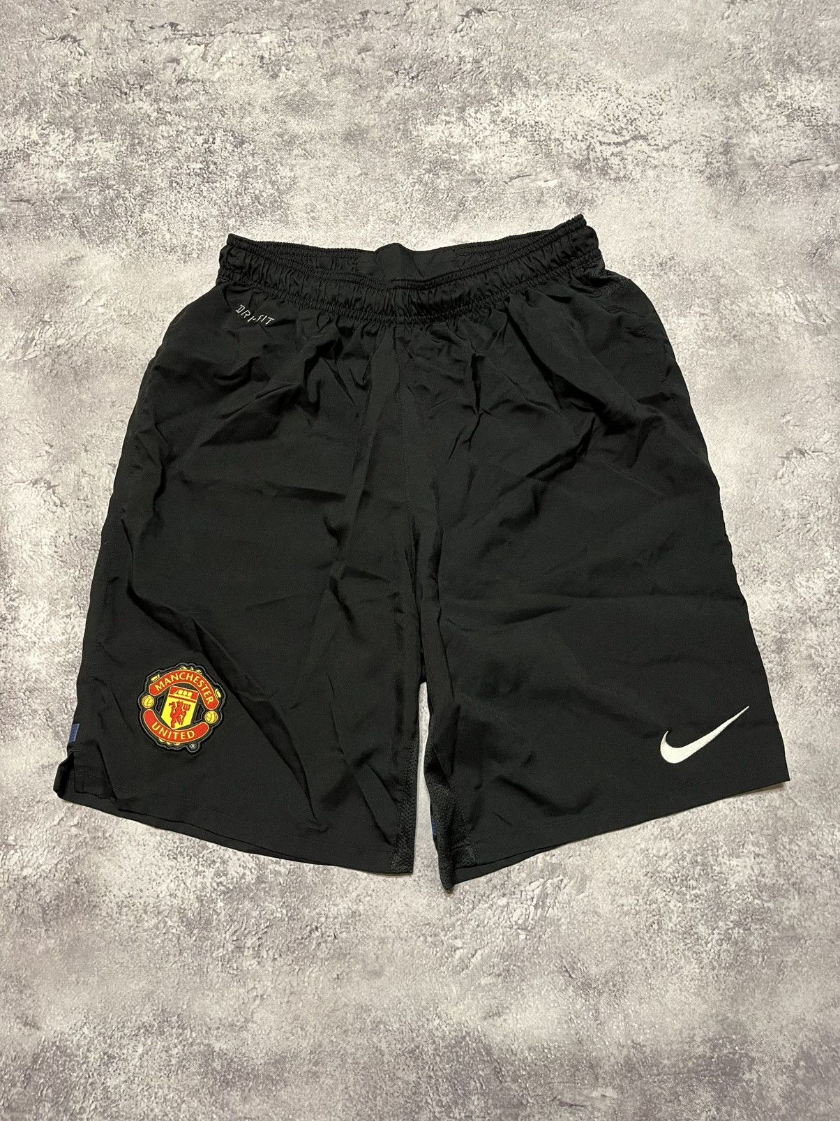 Nike Nike Manchester United shorts Size US 32 / EU 48 - 1 Thumbnail