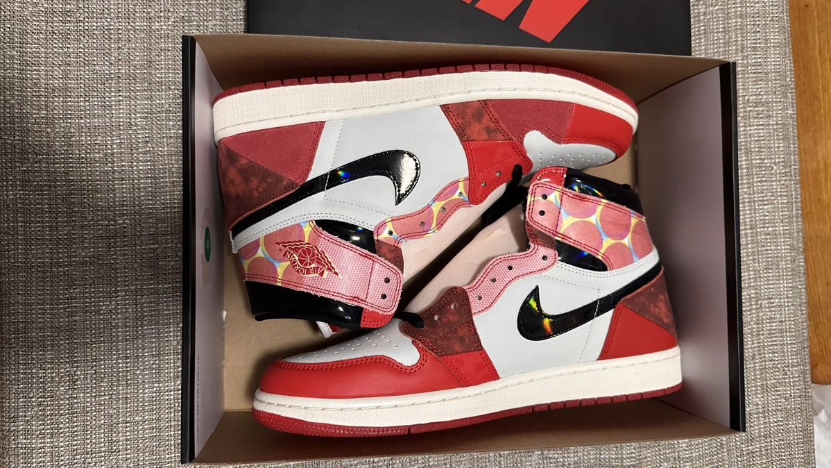 into the spiderverse nike