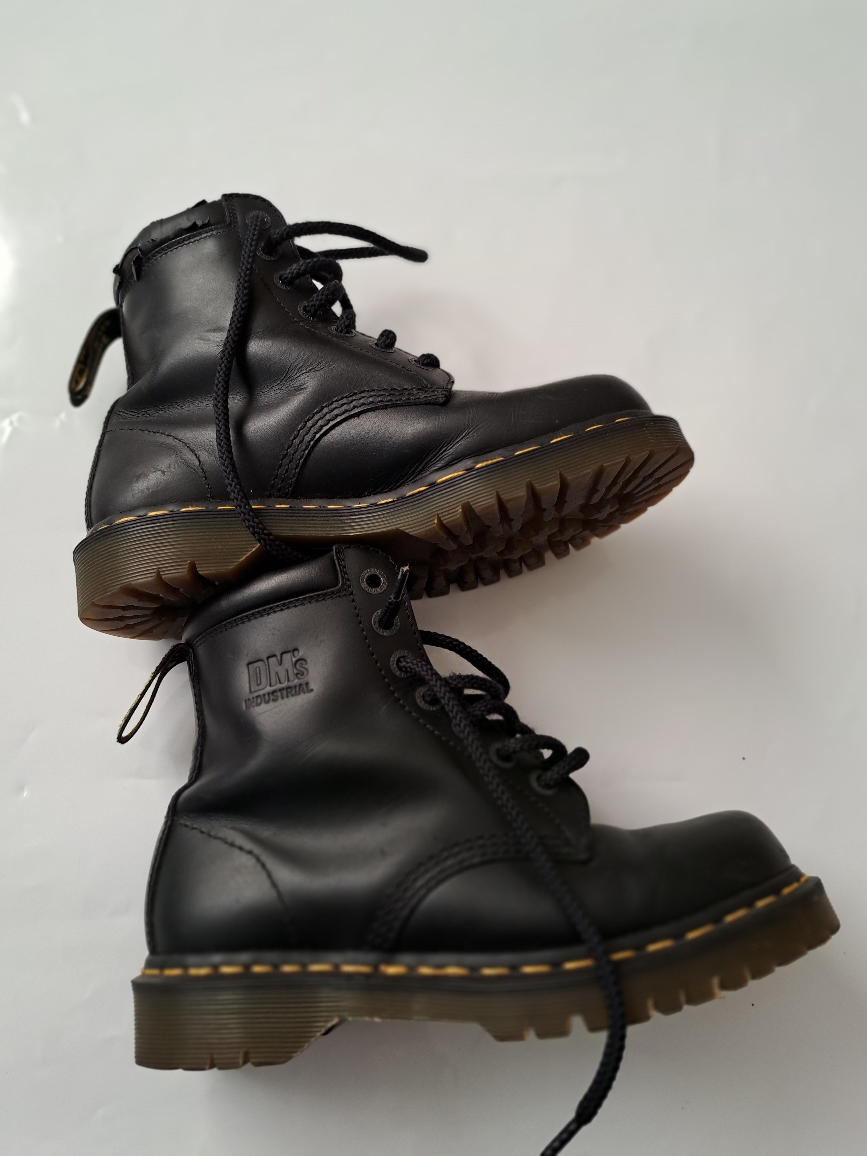 Dr. Martens Dr martens Military boots uk 6 Size US 7 / EU 40 - 1 Thumbnail