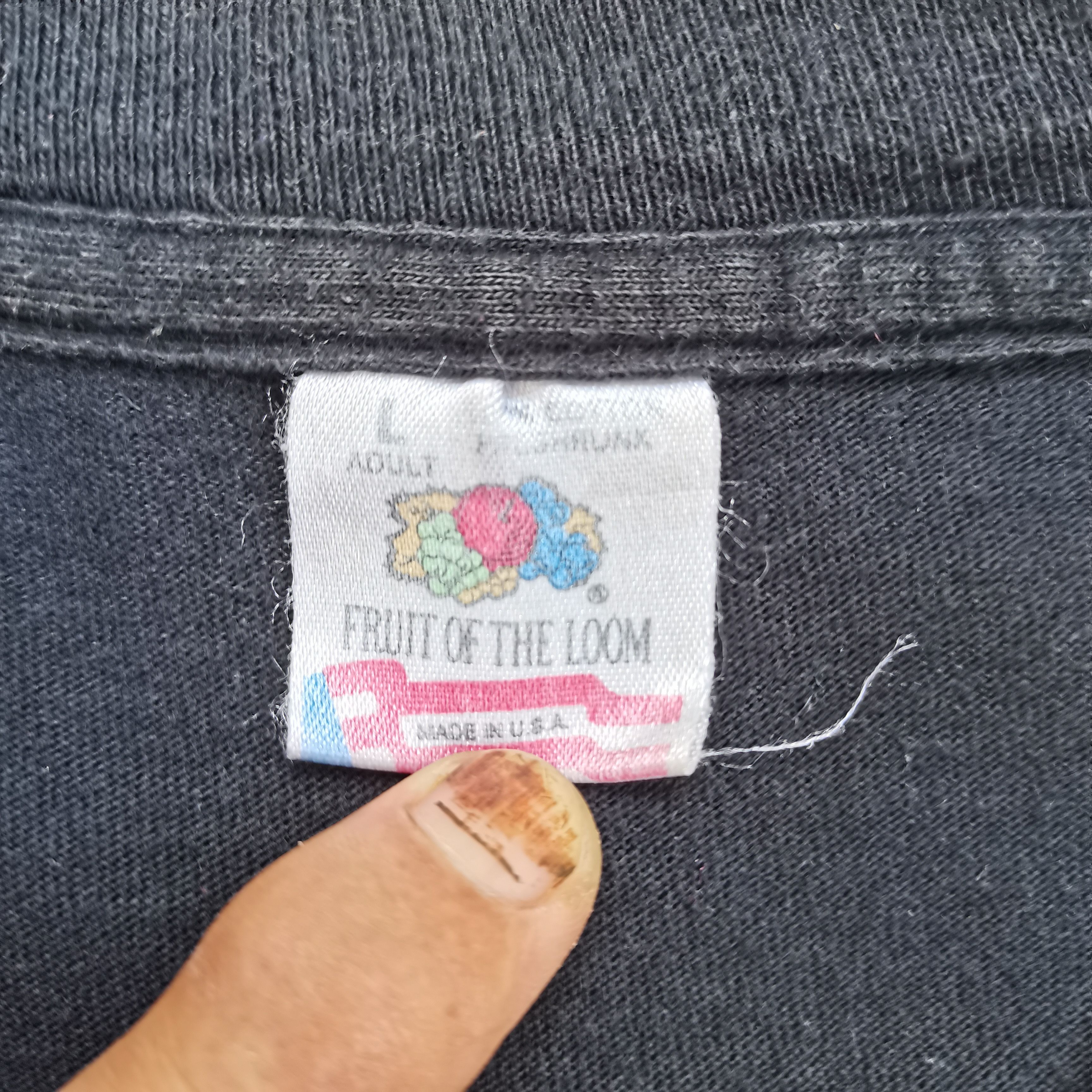 Fruit Of The Loom Vintage Rare 90s Fruit Of The Loom X Seiko Black Tee Size L Size US L / EU 52-54 / 3 - 10 Thumbnail