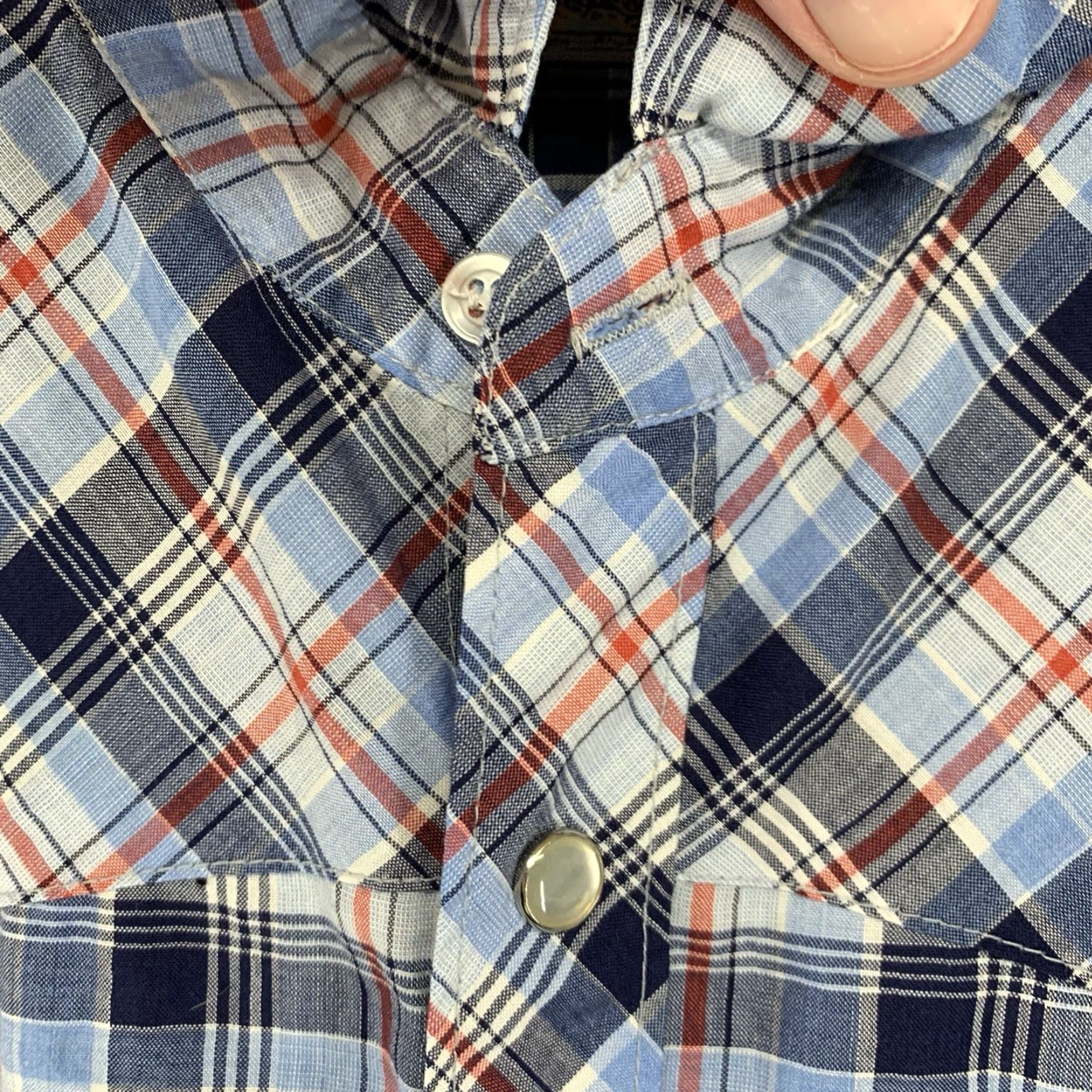 Vintage Western Pearl Snap Shirt Mens Medium Blues Red Plaid Long Sleeve Thin FLAWS Size US M / EU 48-50 / 2 - 5 Thumbnail