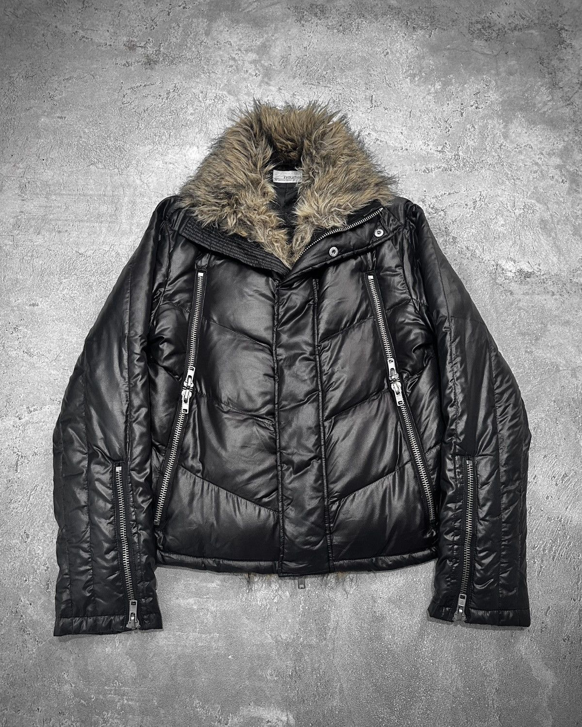 ジャケット・アウター Vkei Black fur jacket Vkei Black fur jacket