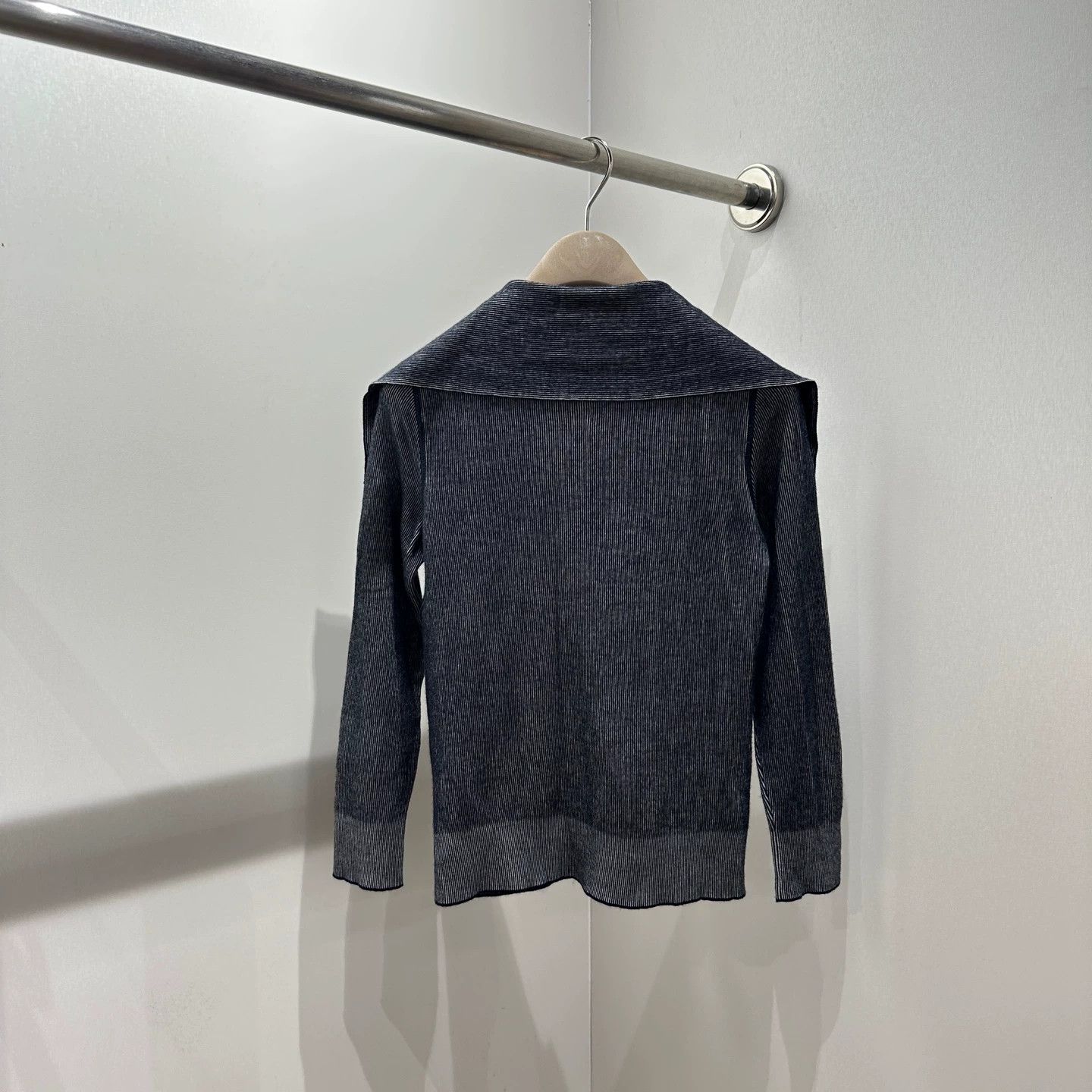 Christian Dior Monsieur Dior naval neck bee striped cashmere sweater mar536 Size XS / US 0-2 / IT 36-38 - 2 Thumbnail